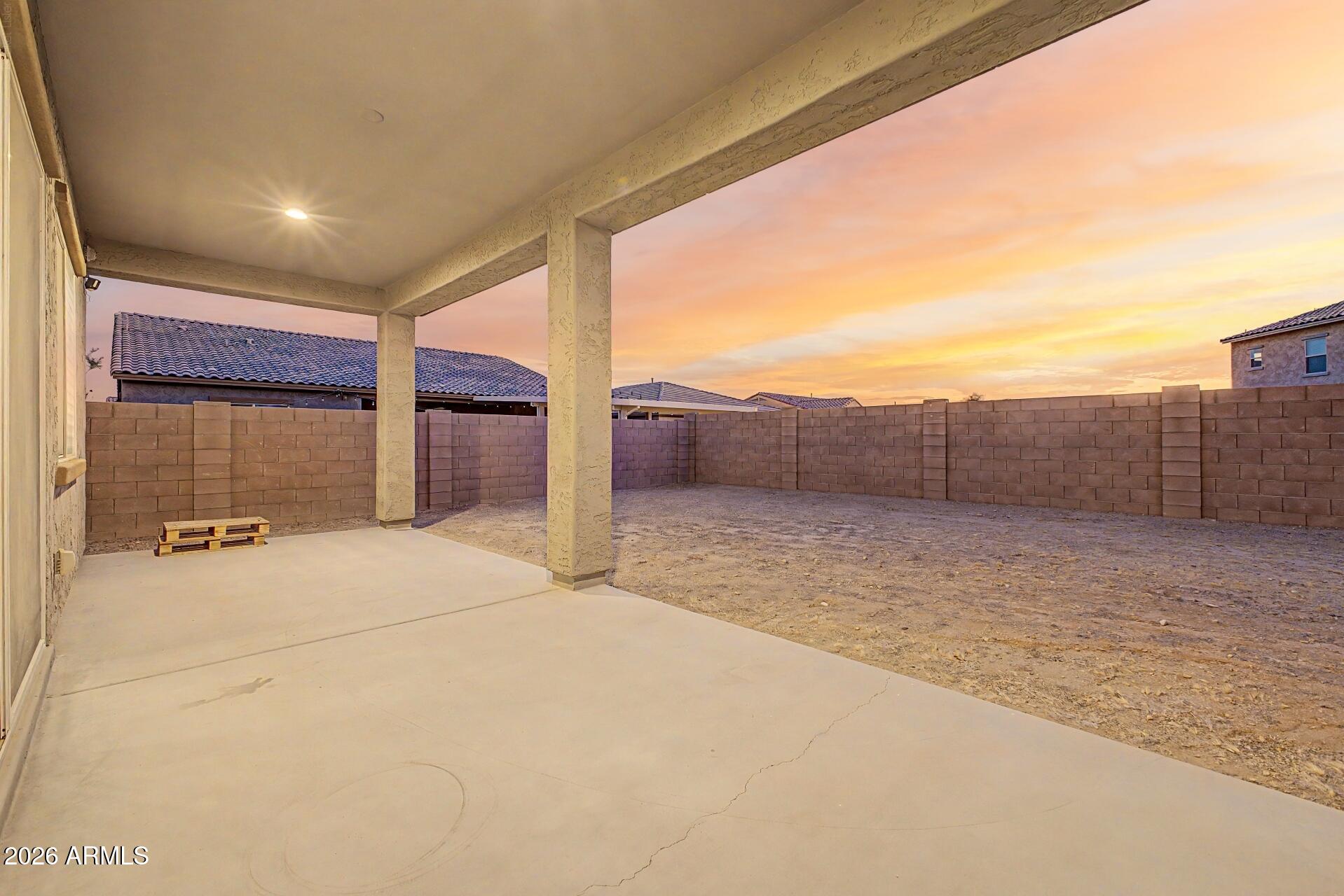 11814 S 51ST Drive
