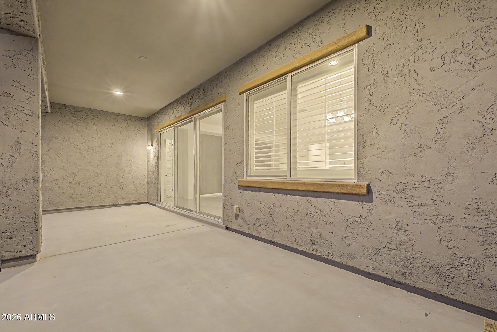 11814 S 51ST Drive