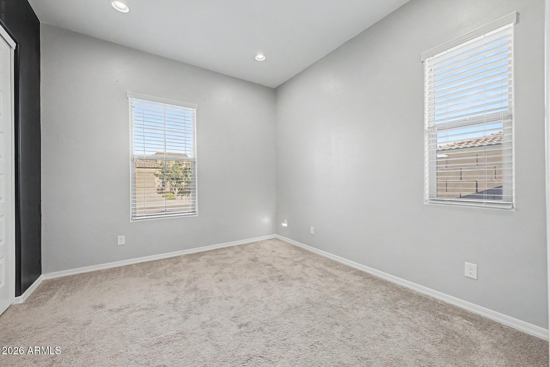11814 S 51ST Drive