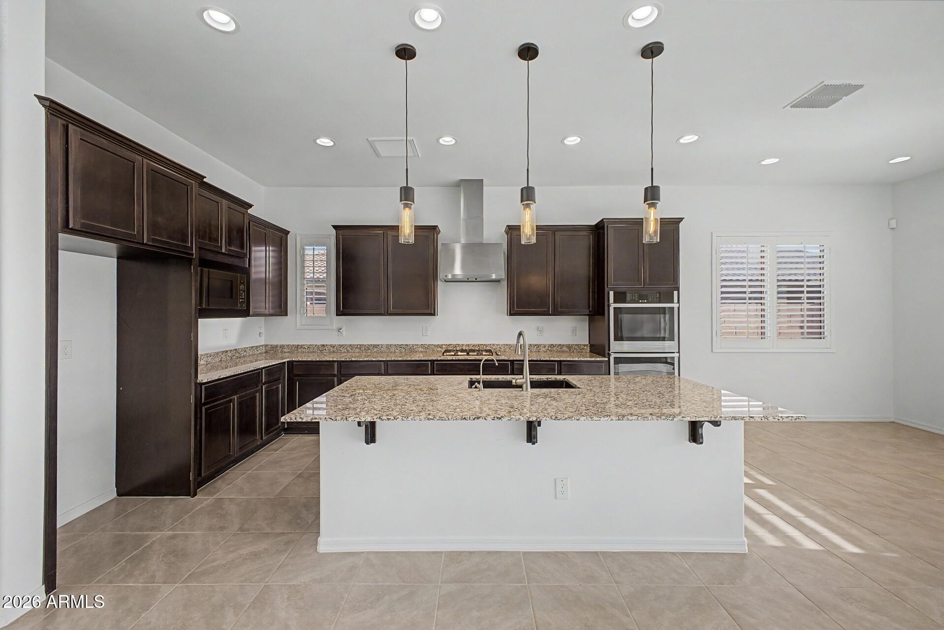 11814 S 51ST Drive