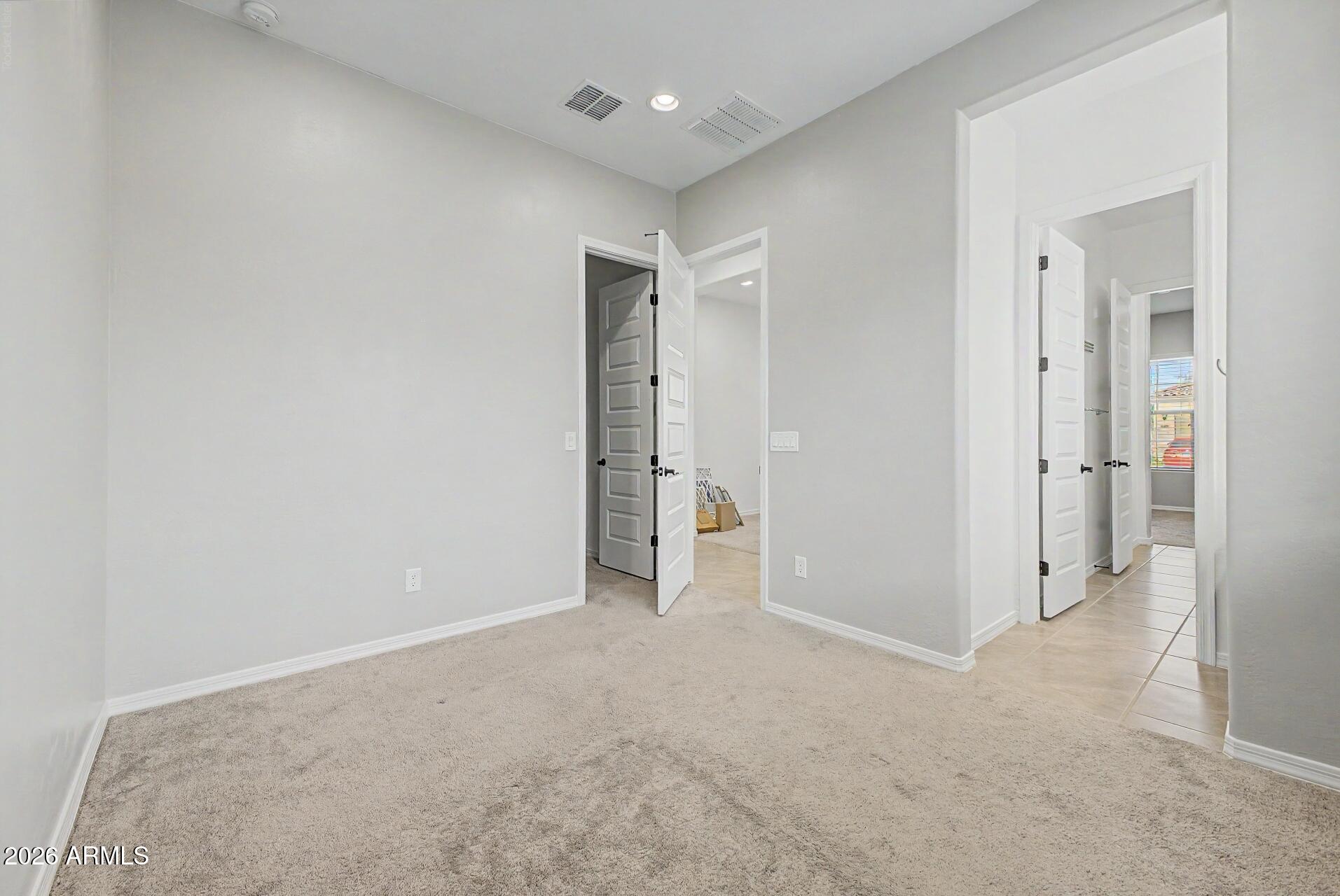 11814 S 51ST Drive