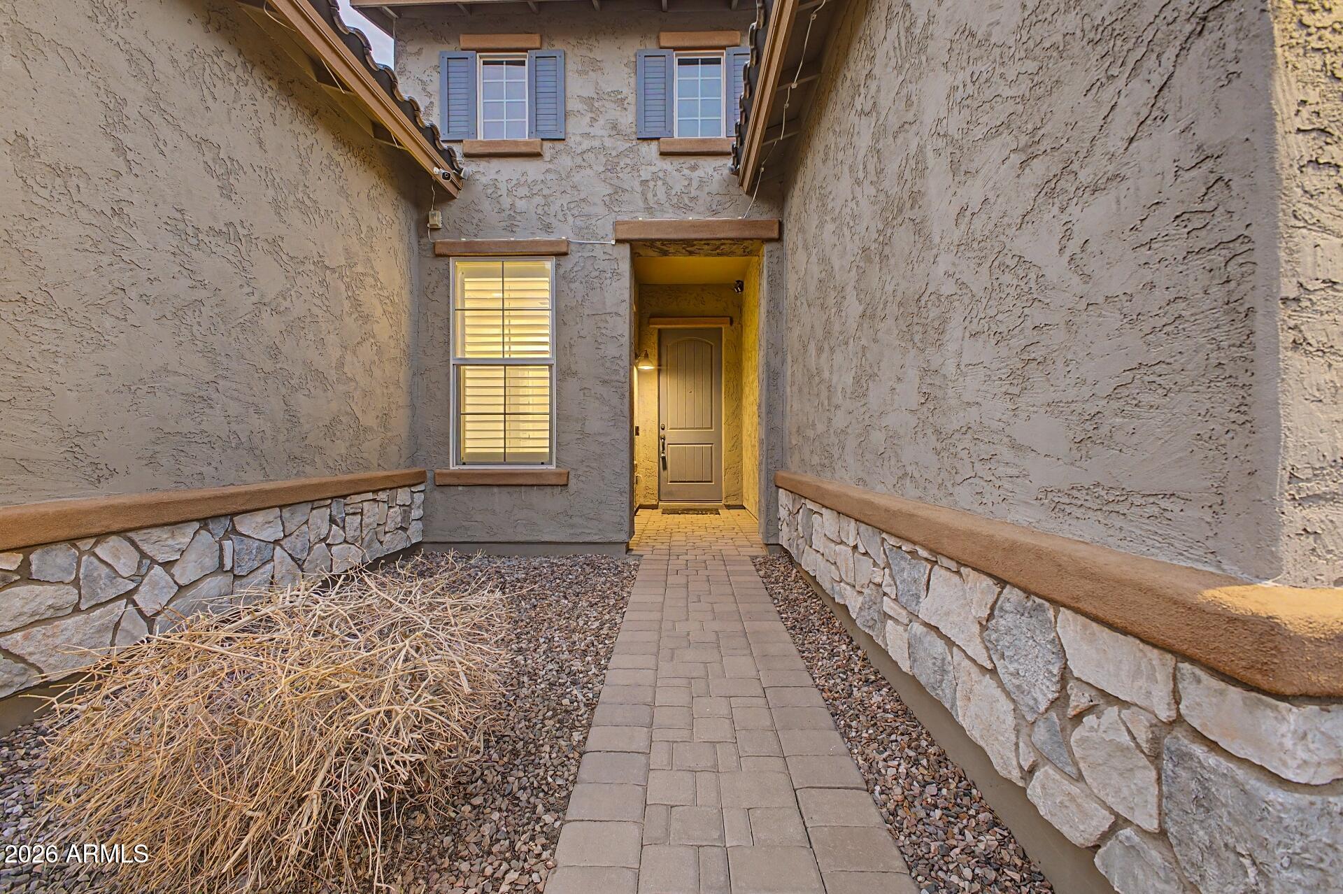 11814 S 51ST Drive