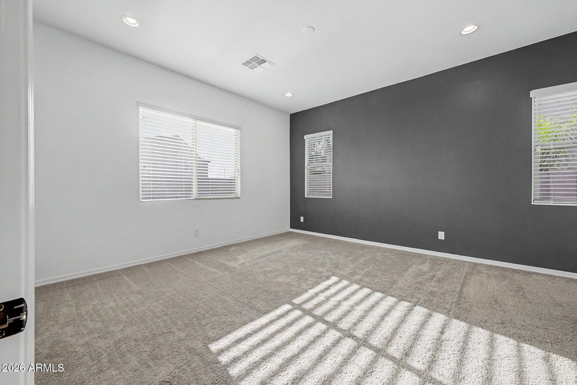 11814 S 51ST Drive
