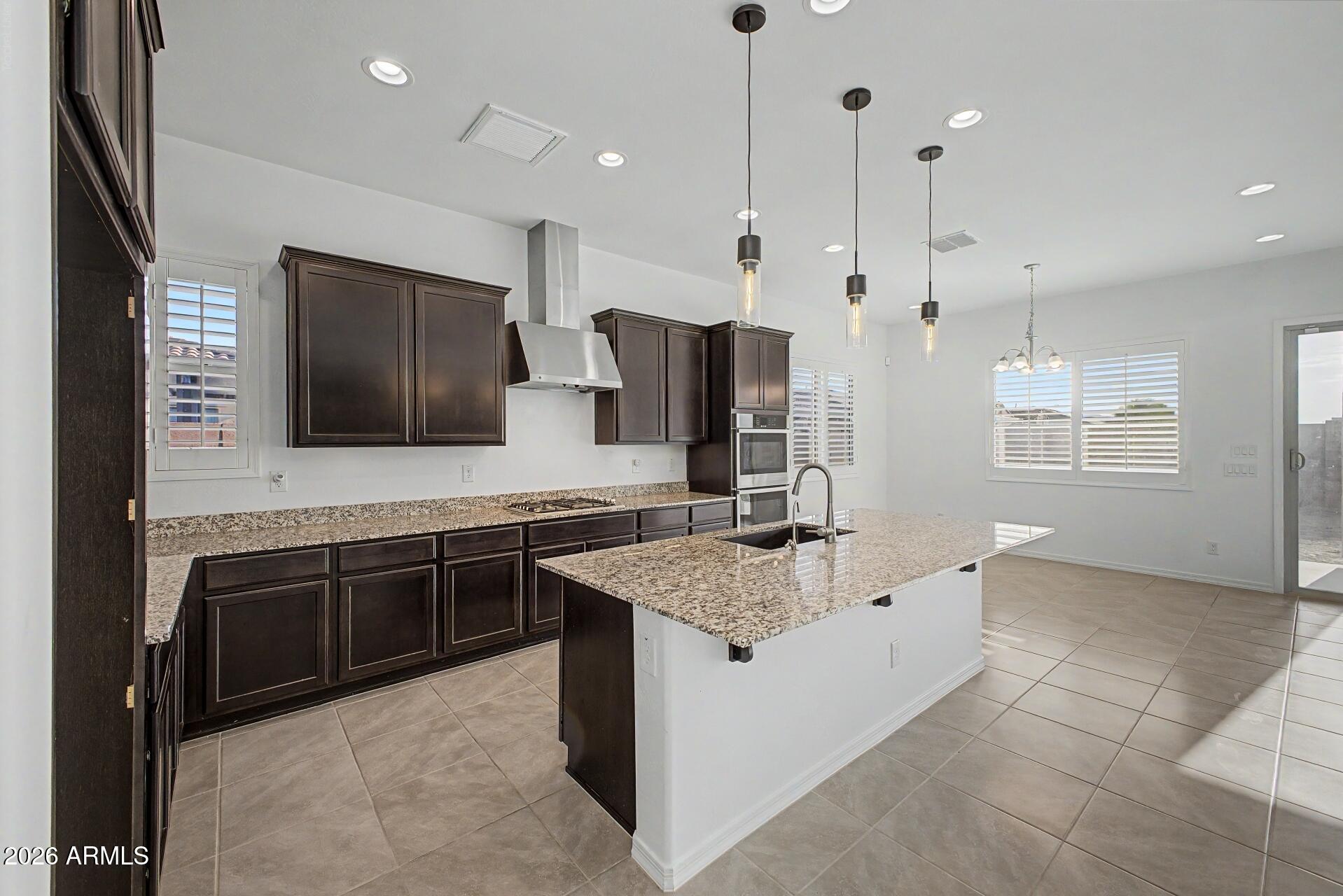 11814 S 51ST Drive