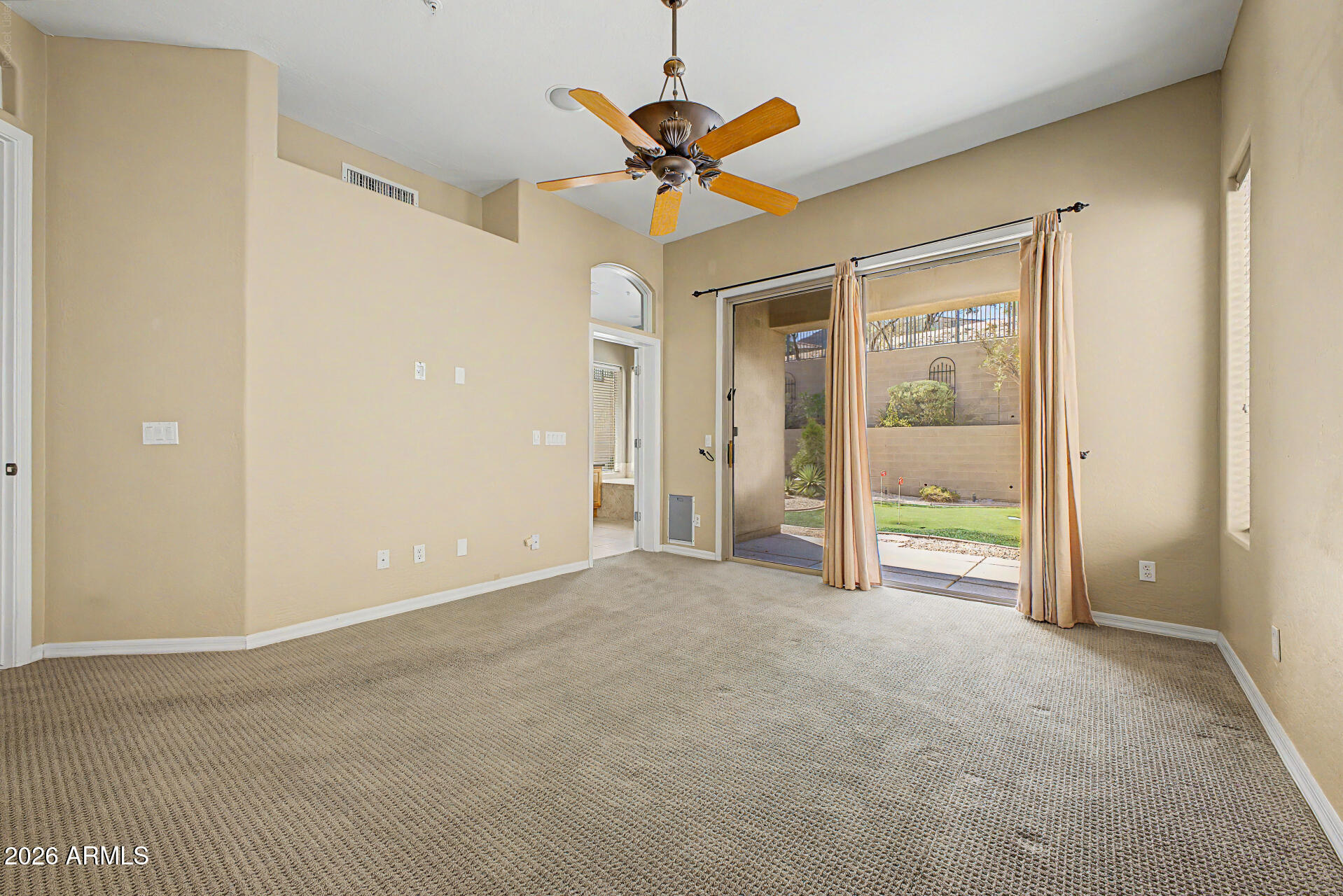 9236 N Broken Bow