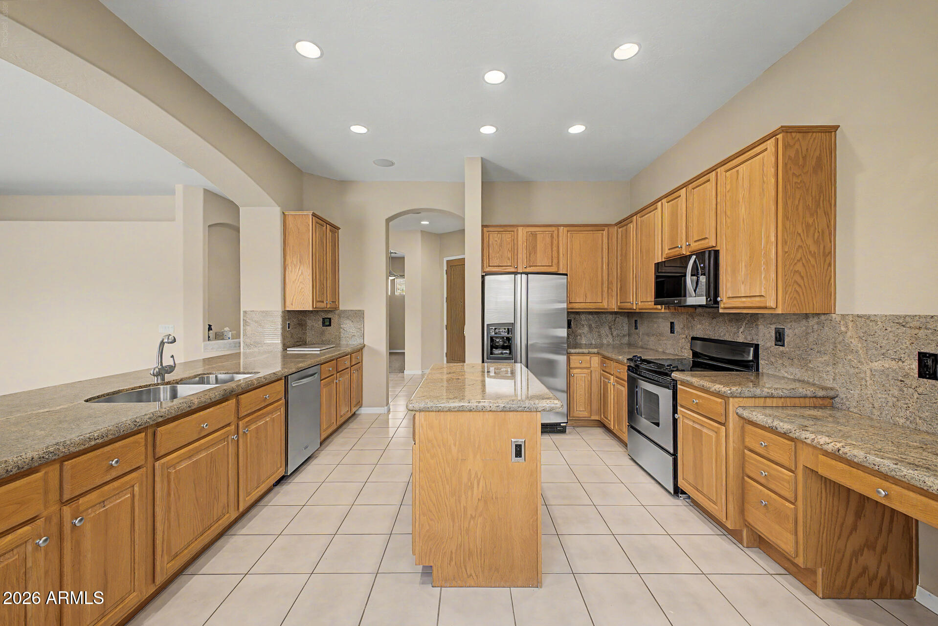 9236 N Broken Bow