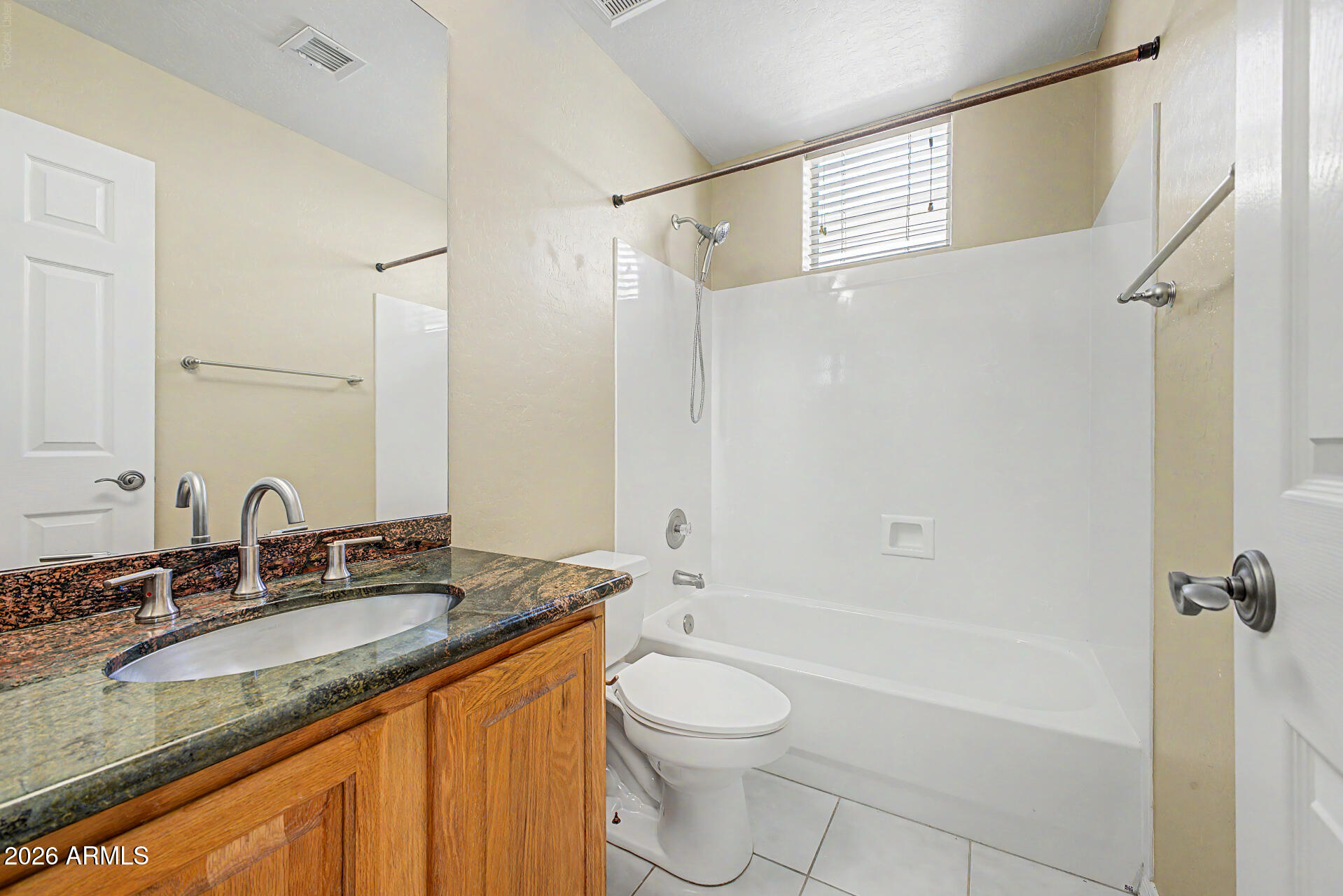 9236 N Broken Bow