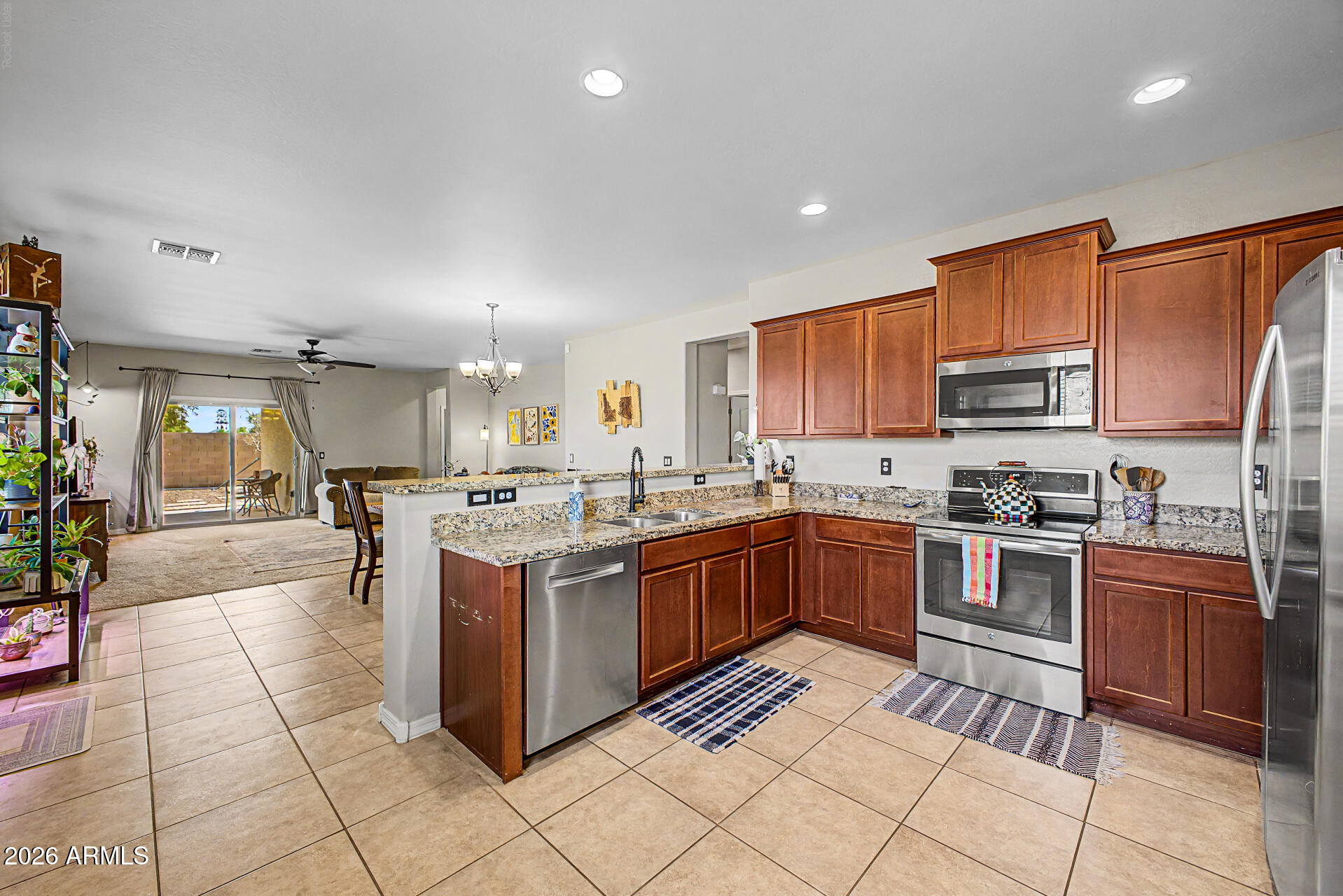 25399 W HEATHERMOOR Drive
