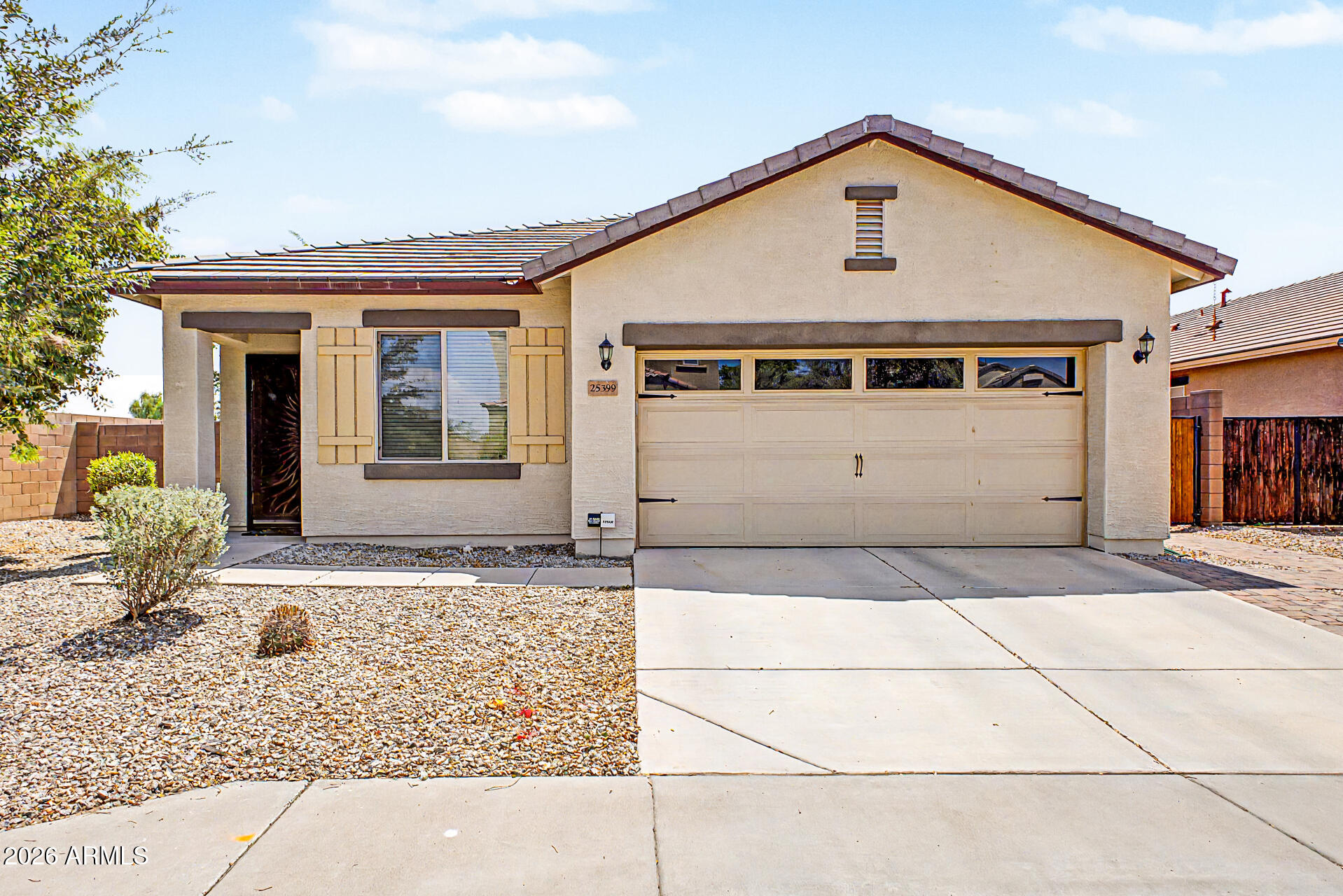 25399 W HEATHERMOOR Drive
