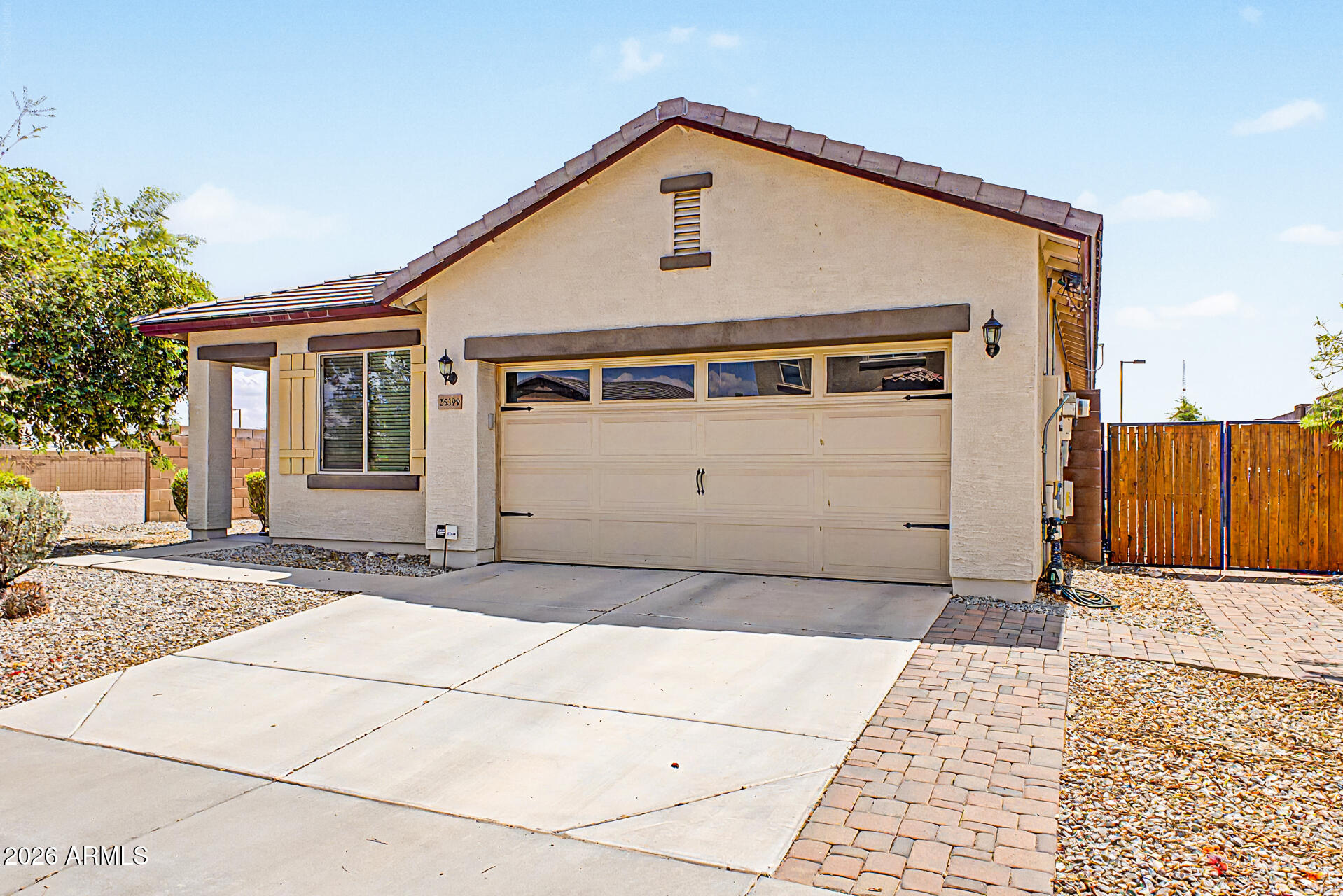 25399 W HEATHERMOOR Drive