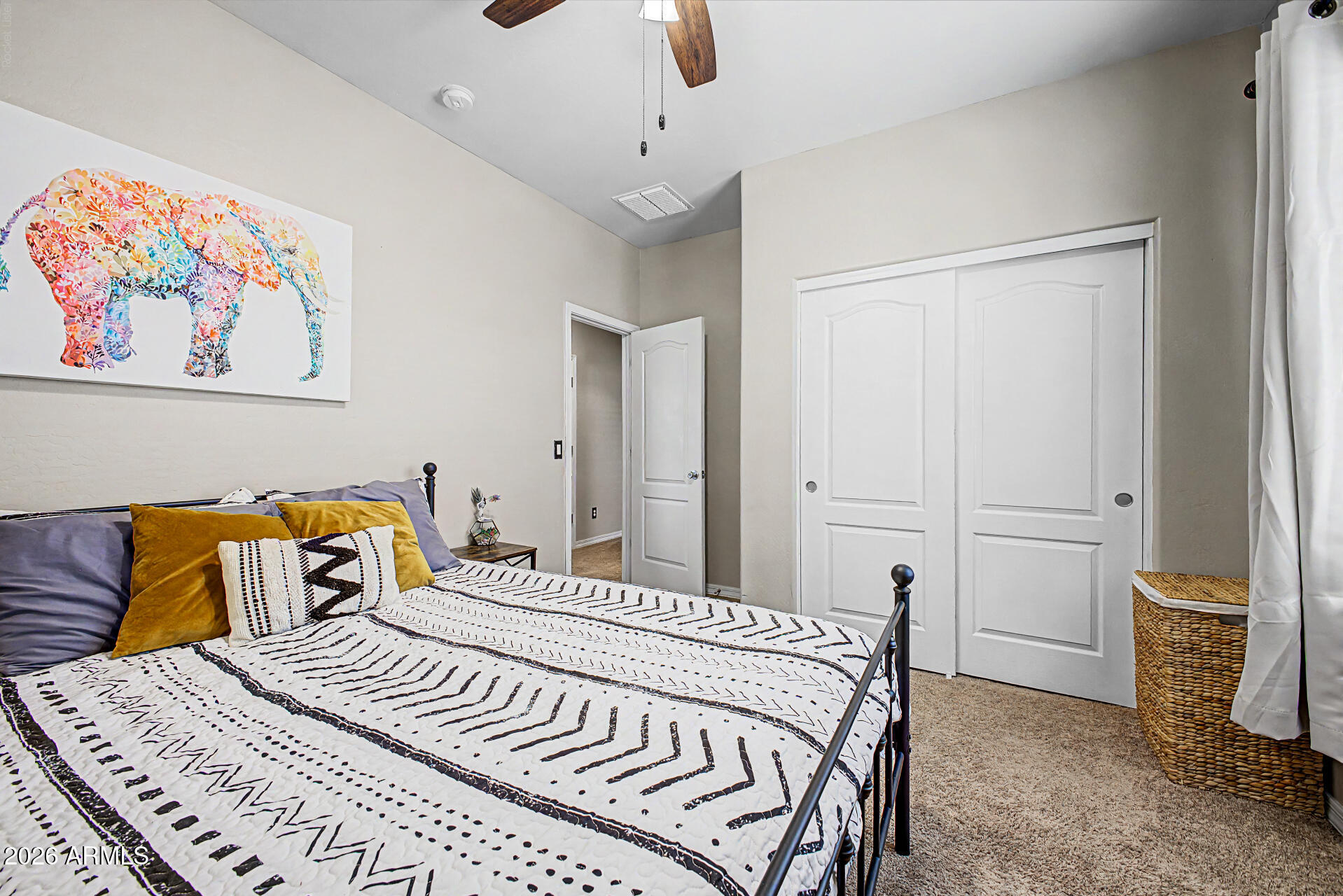 25399 W HEATHERMOOR Drive