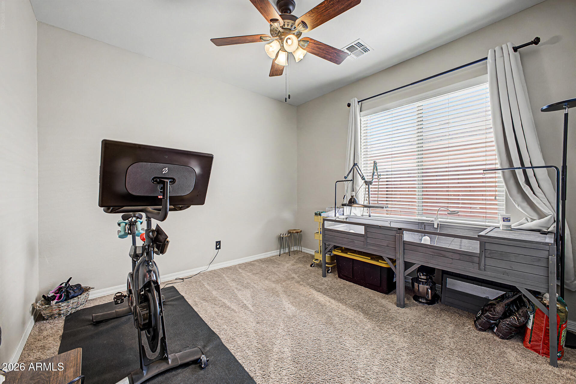 25399 W HEATHERMOOR Drive