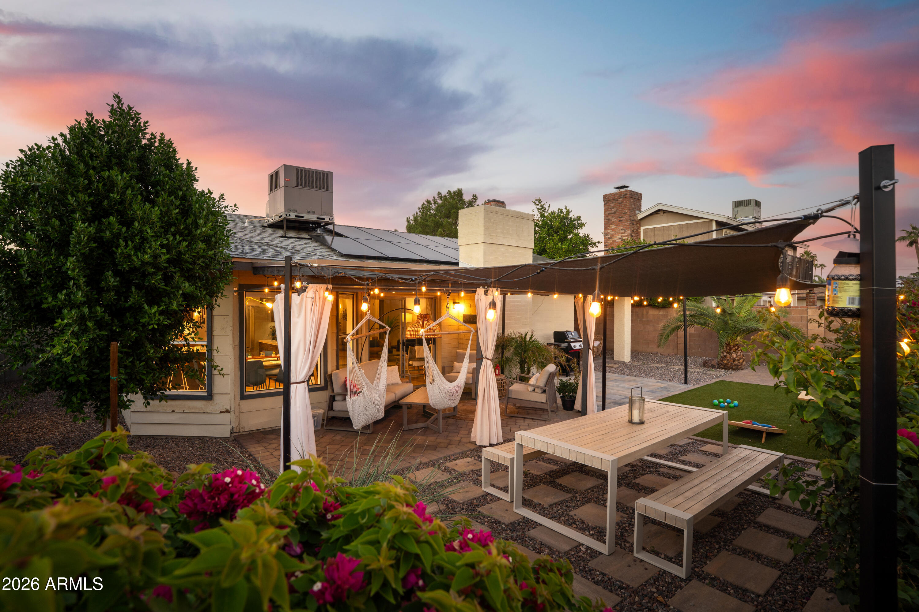 3911 E DAHLIA Drive