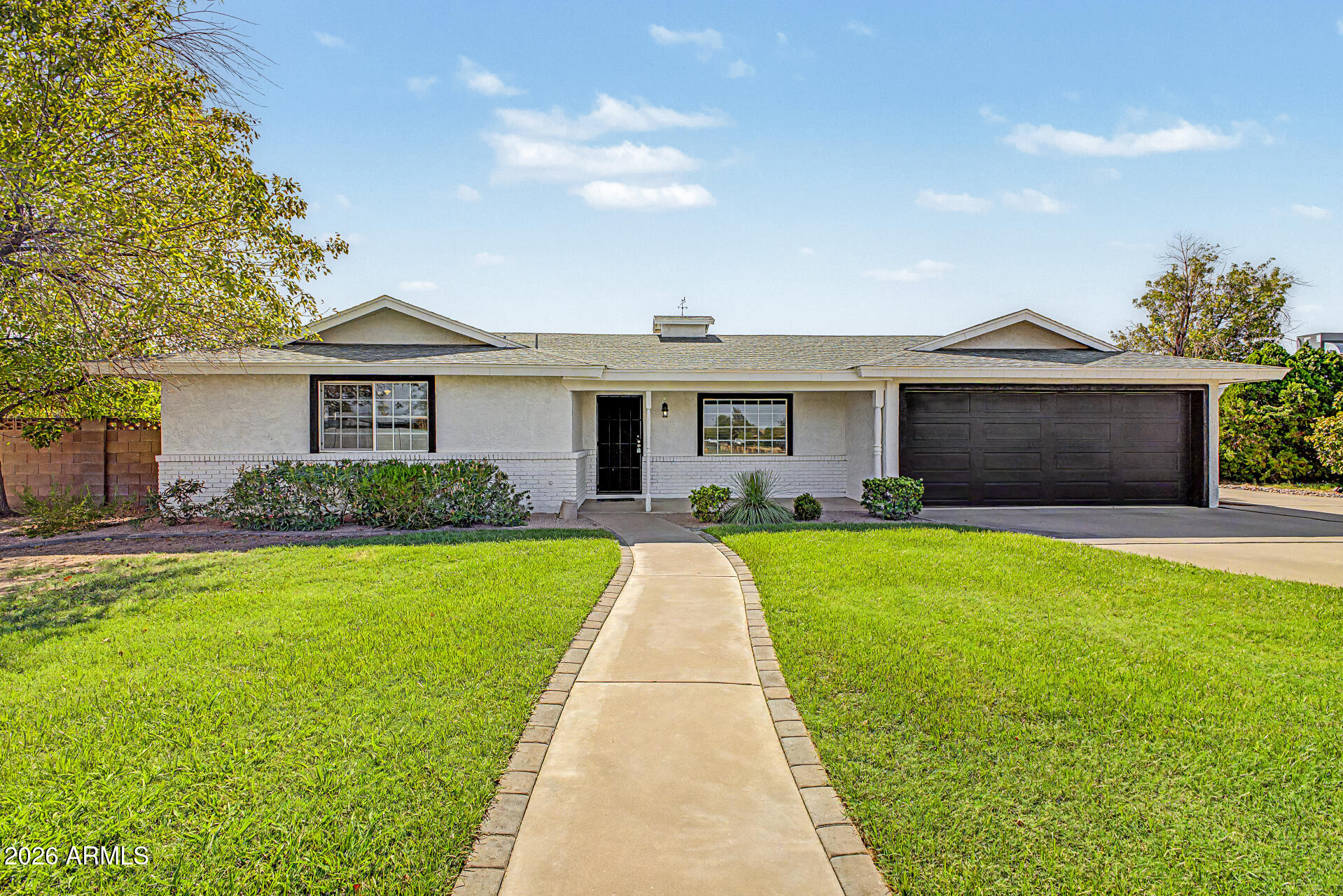 1326 S SPUR