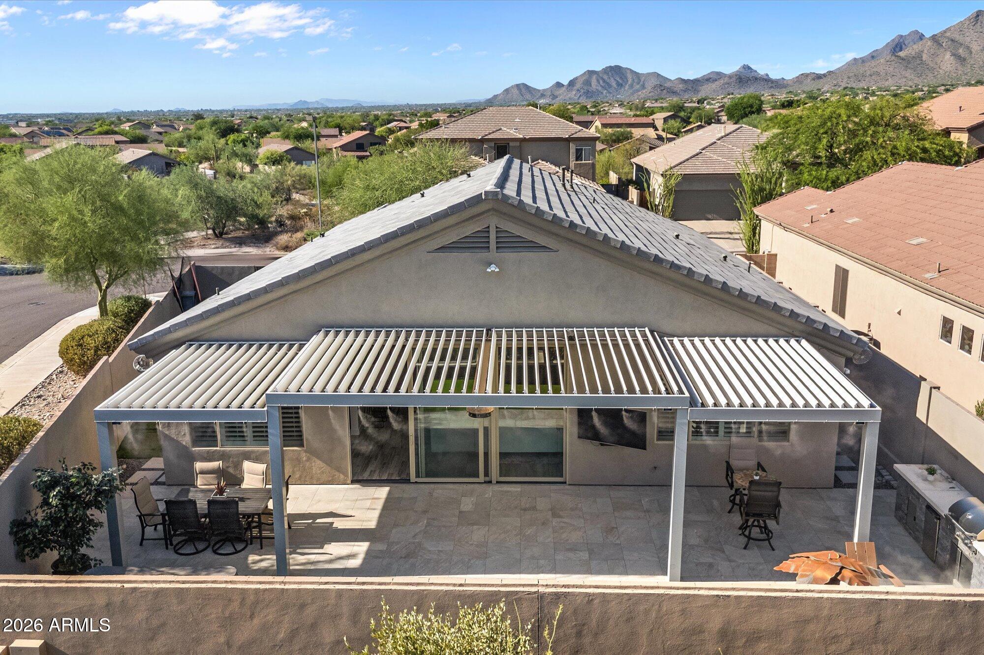 10401 E HELM Drive