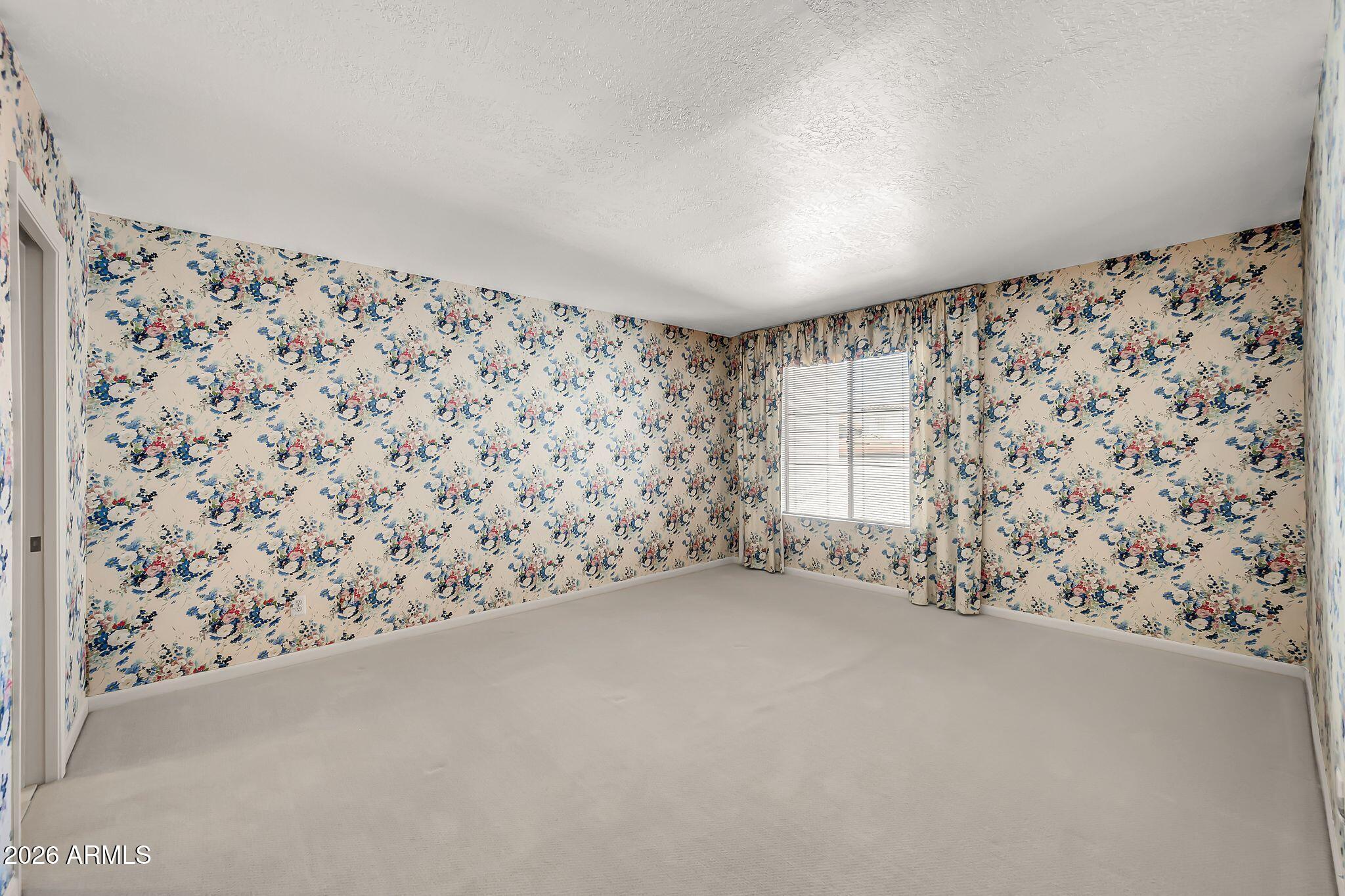 77 E MISSOURI Avenue 57