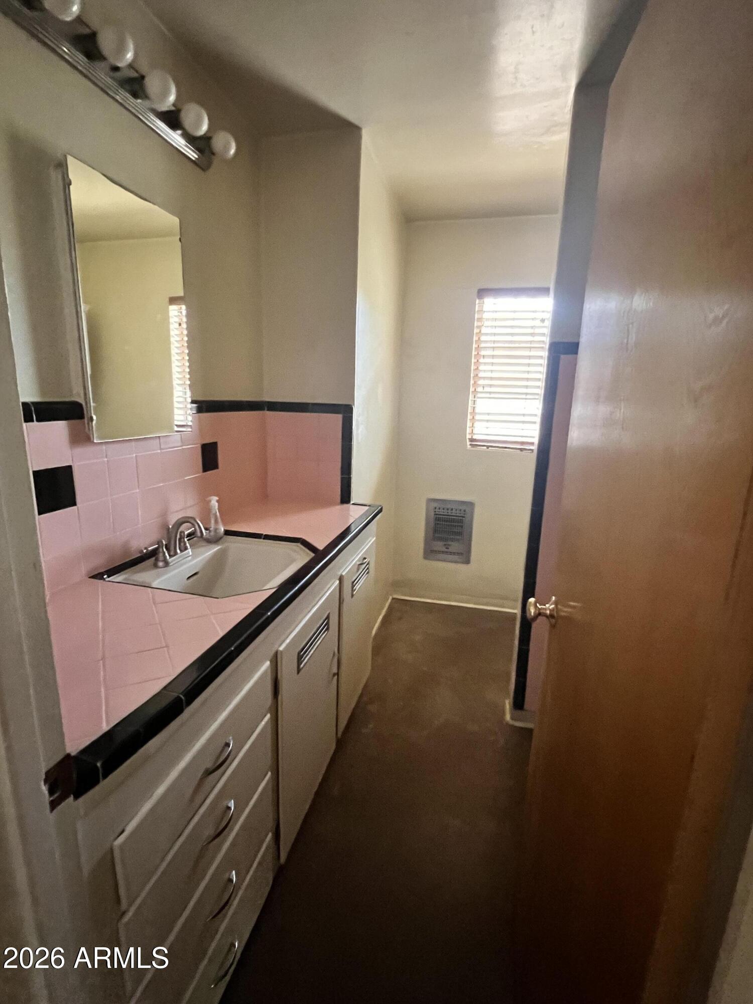 117 N Sawtelle Avenue