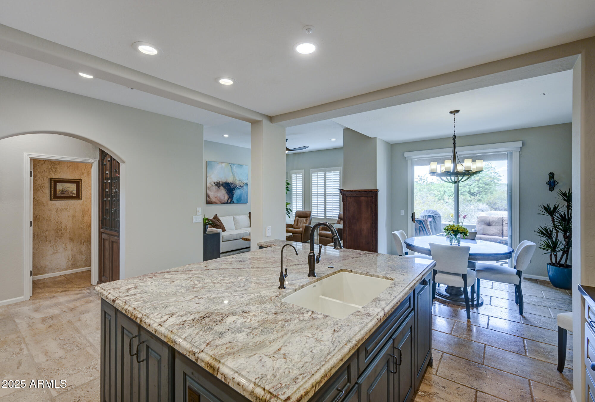 20802 N Grayhawk Drive 1131