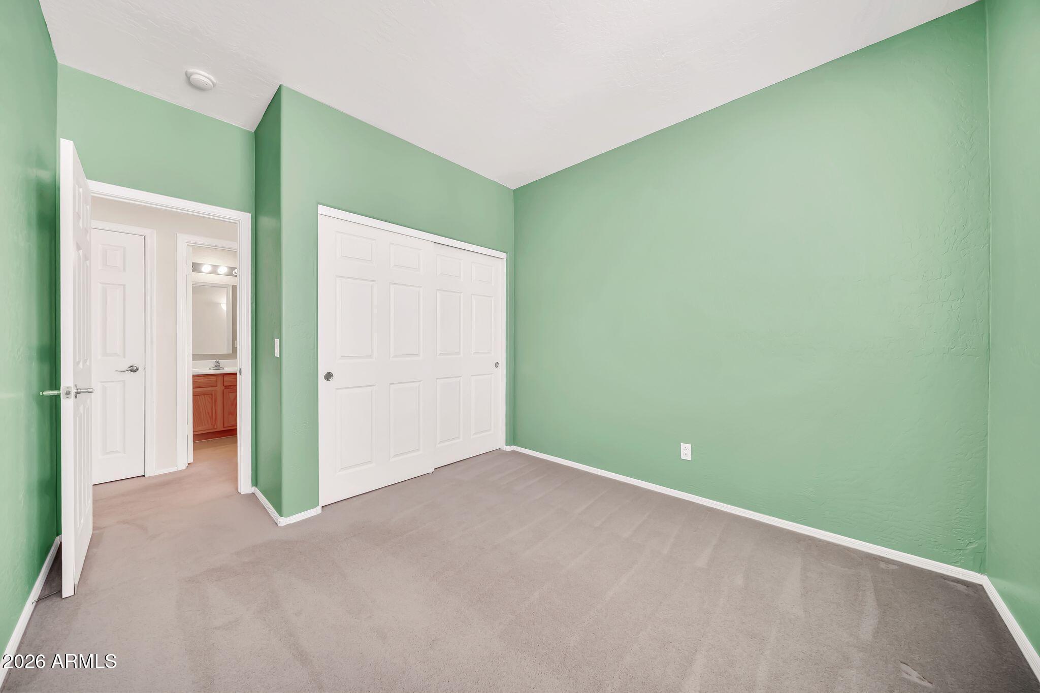2312 W ALTA VISTA Road