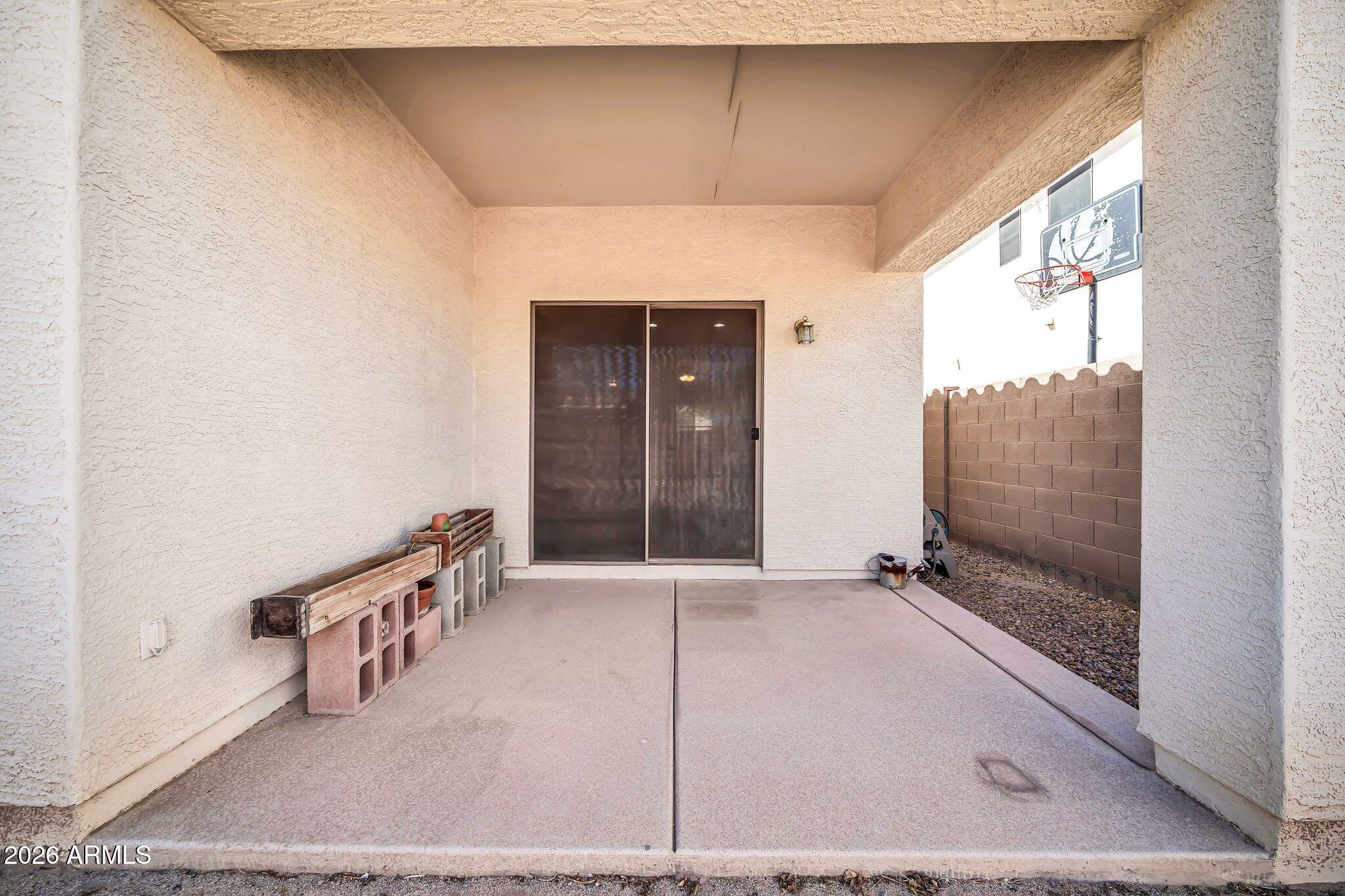 2312 W ALTA VISTA Road