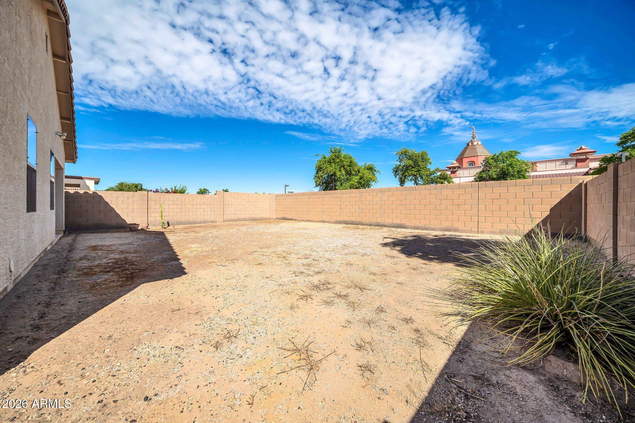 2312 W ALTA VISTA Road