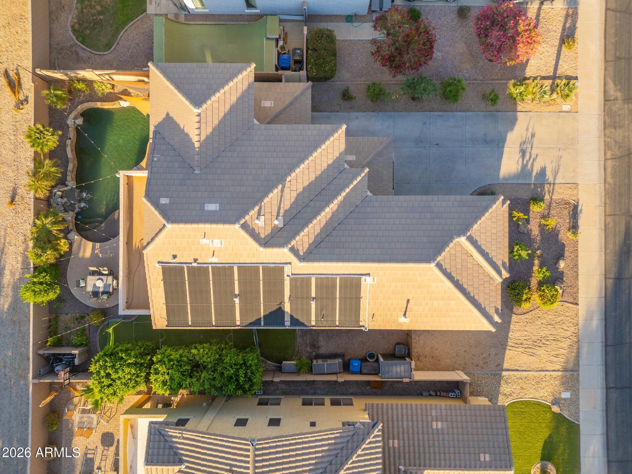 4960 E COLONIAL Drive