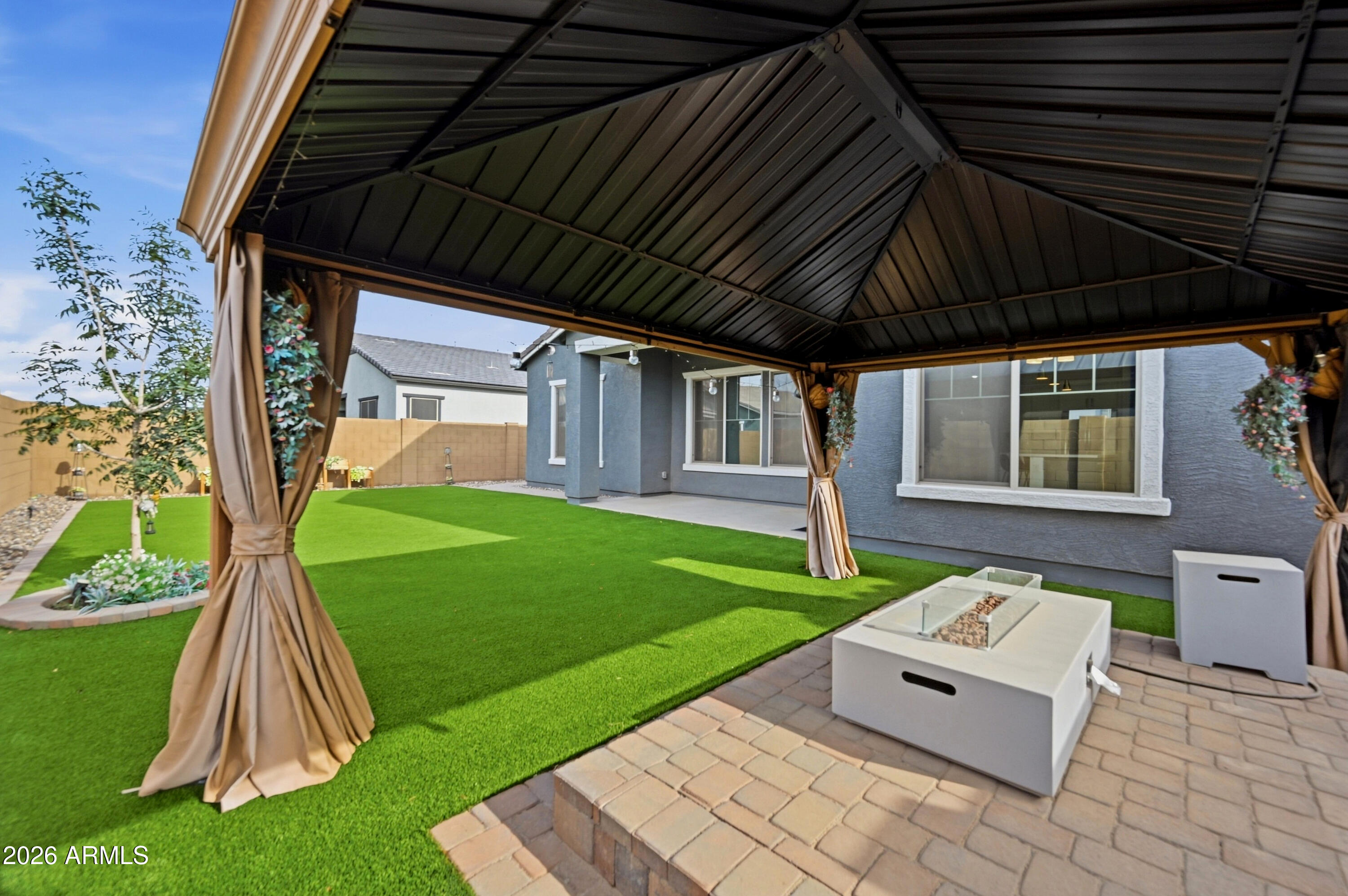 22658 E Roundup Way