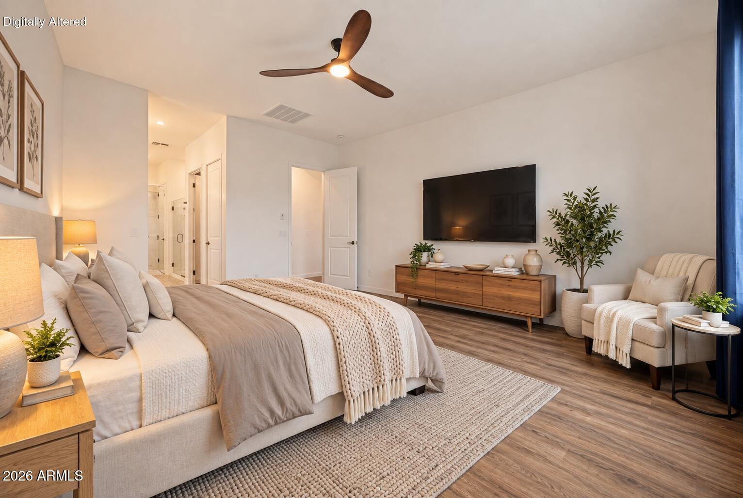 22658 E Roundup Way