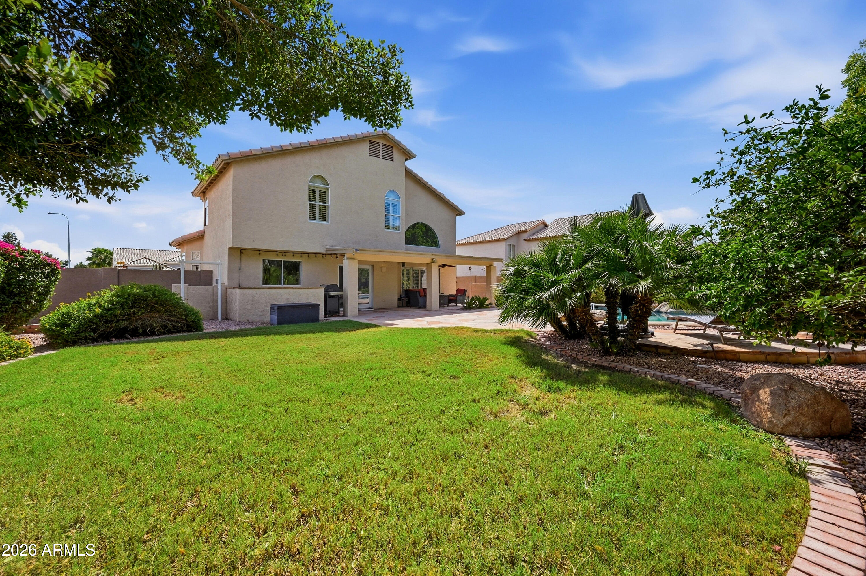1054 E Golden Court