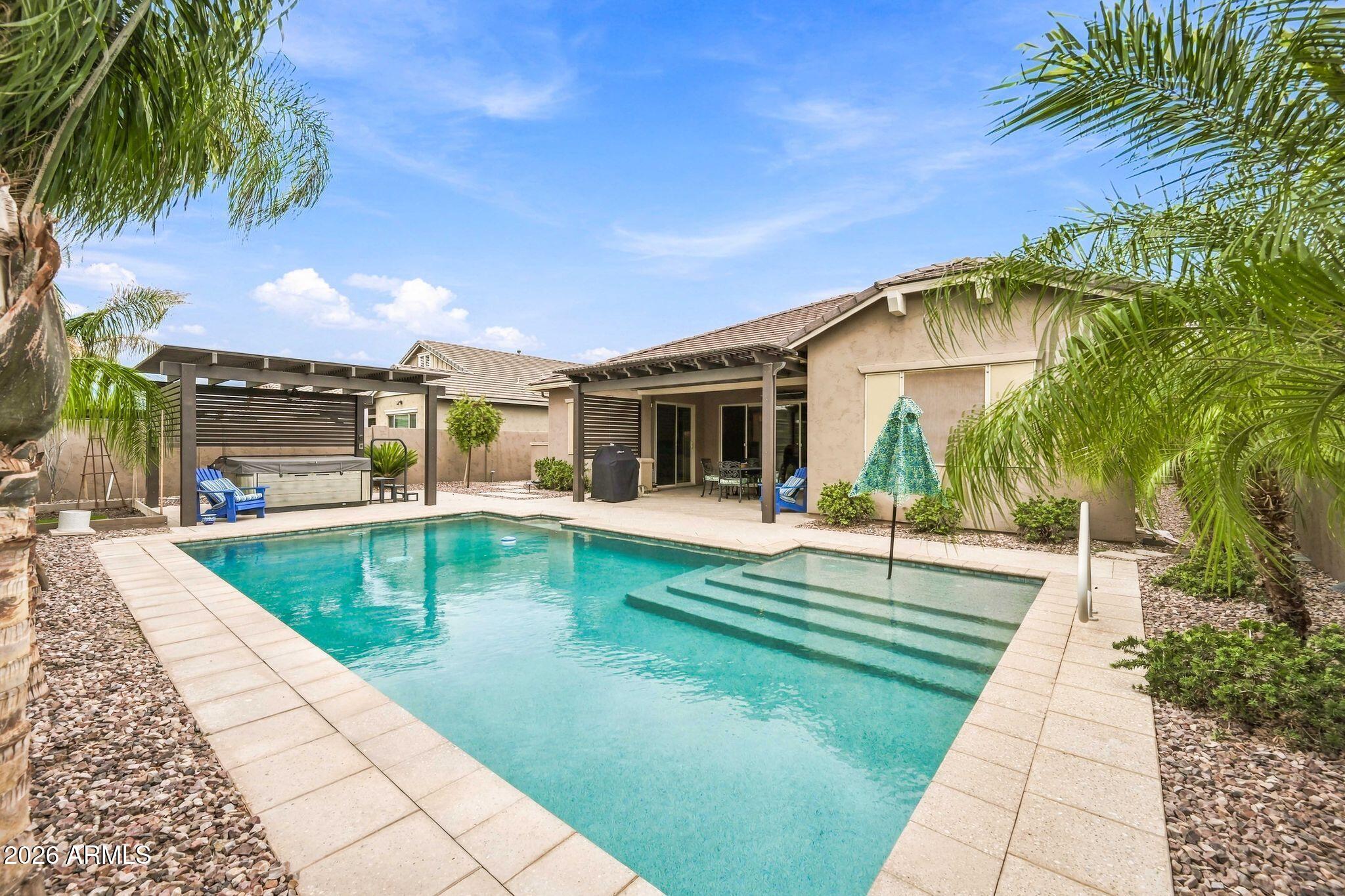 20575 E ARROWHEAD Trail