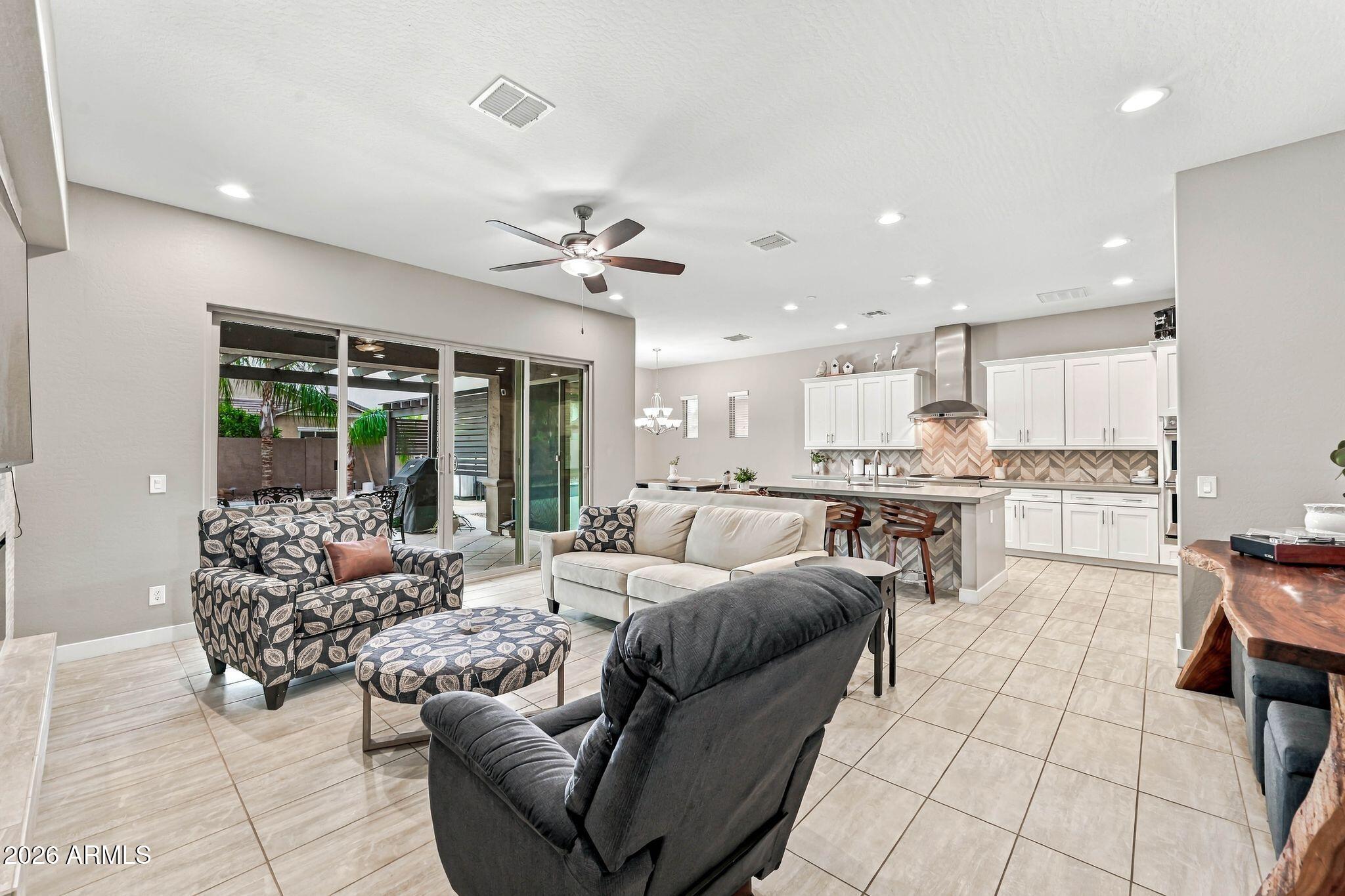 20575 E ARROWHEAD Trail