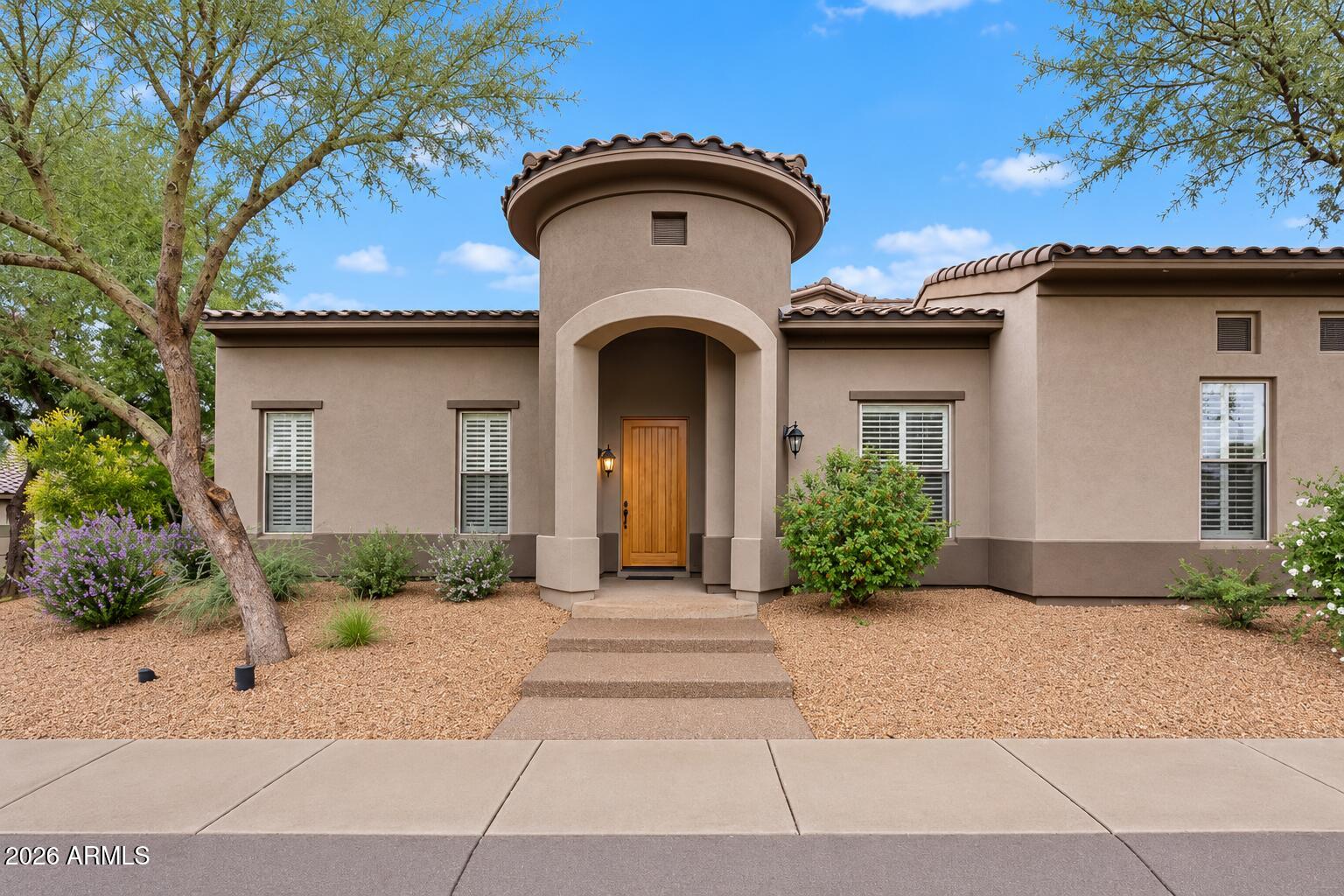 20802 N GRAYHAWK Drive 1184