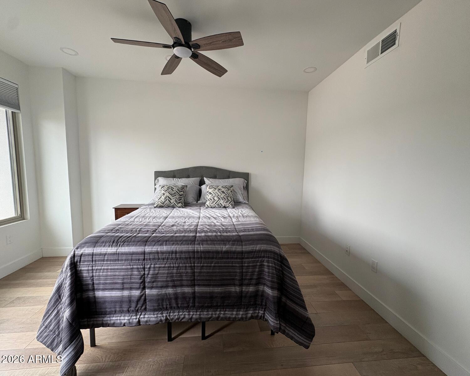 7788 E MAIN Street 1004