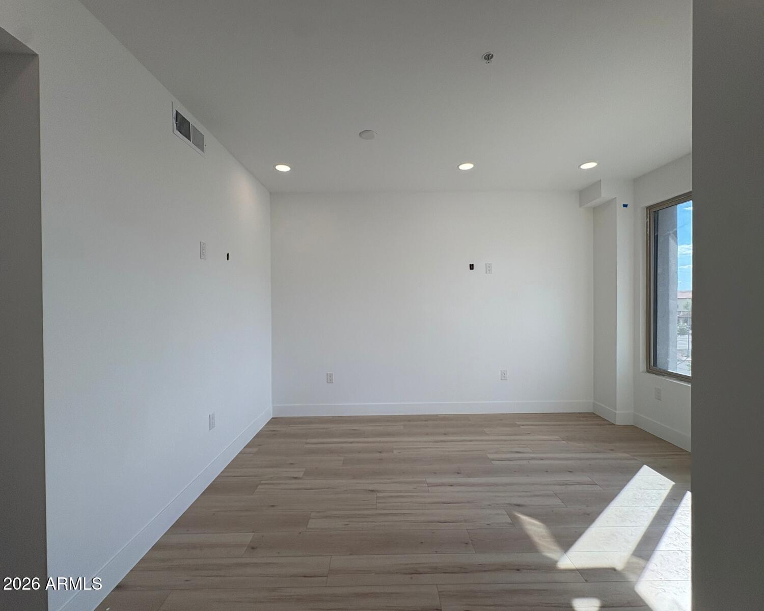 7788 E MAIN Street 1015