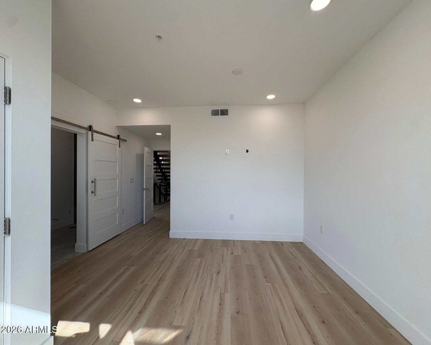 7788 E MAIN Street 1016