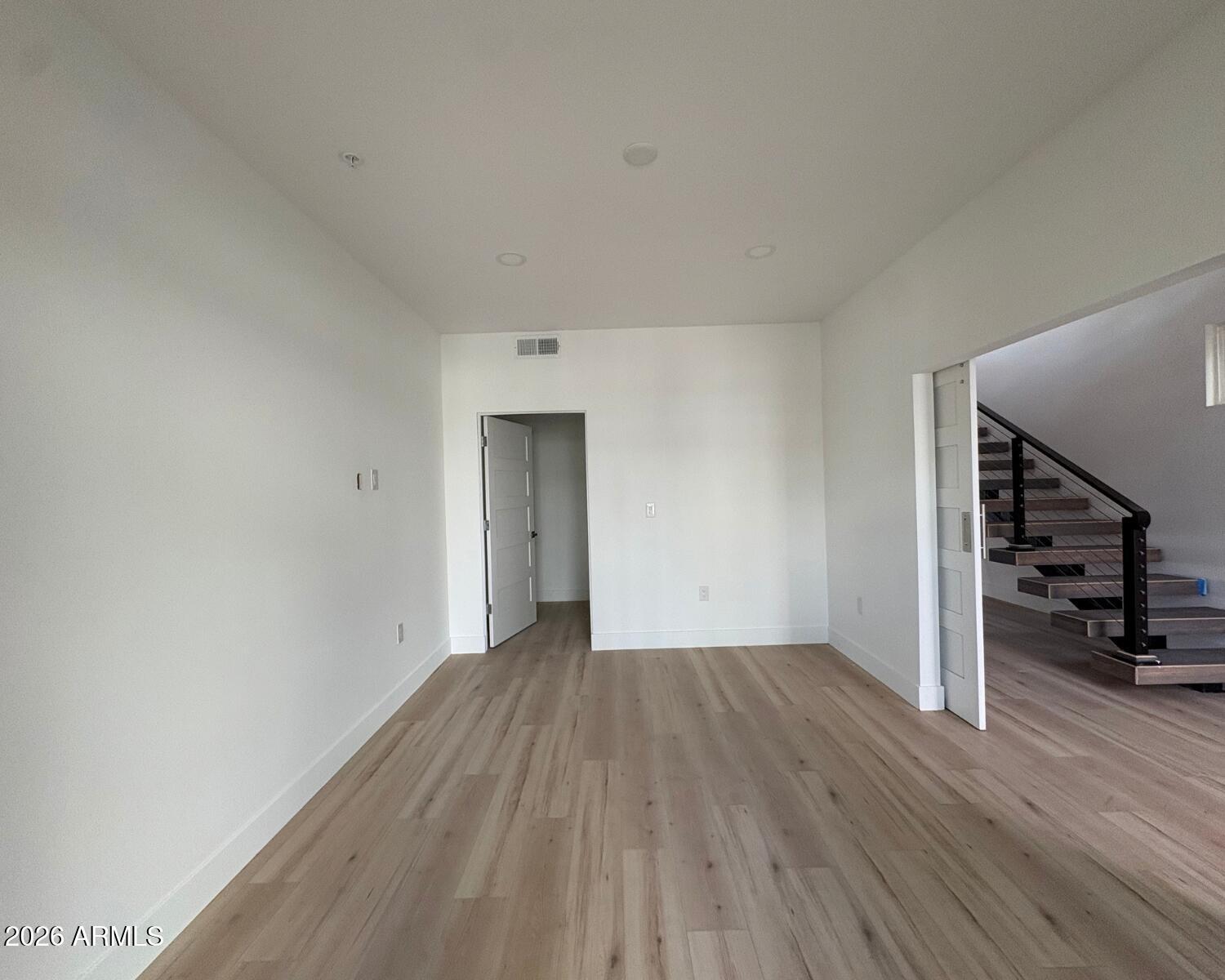 7788 E MAIN Street 1016