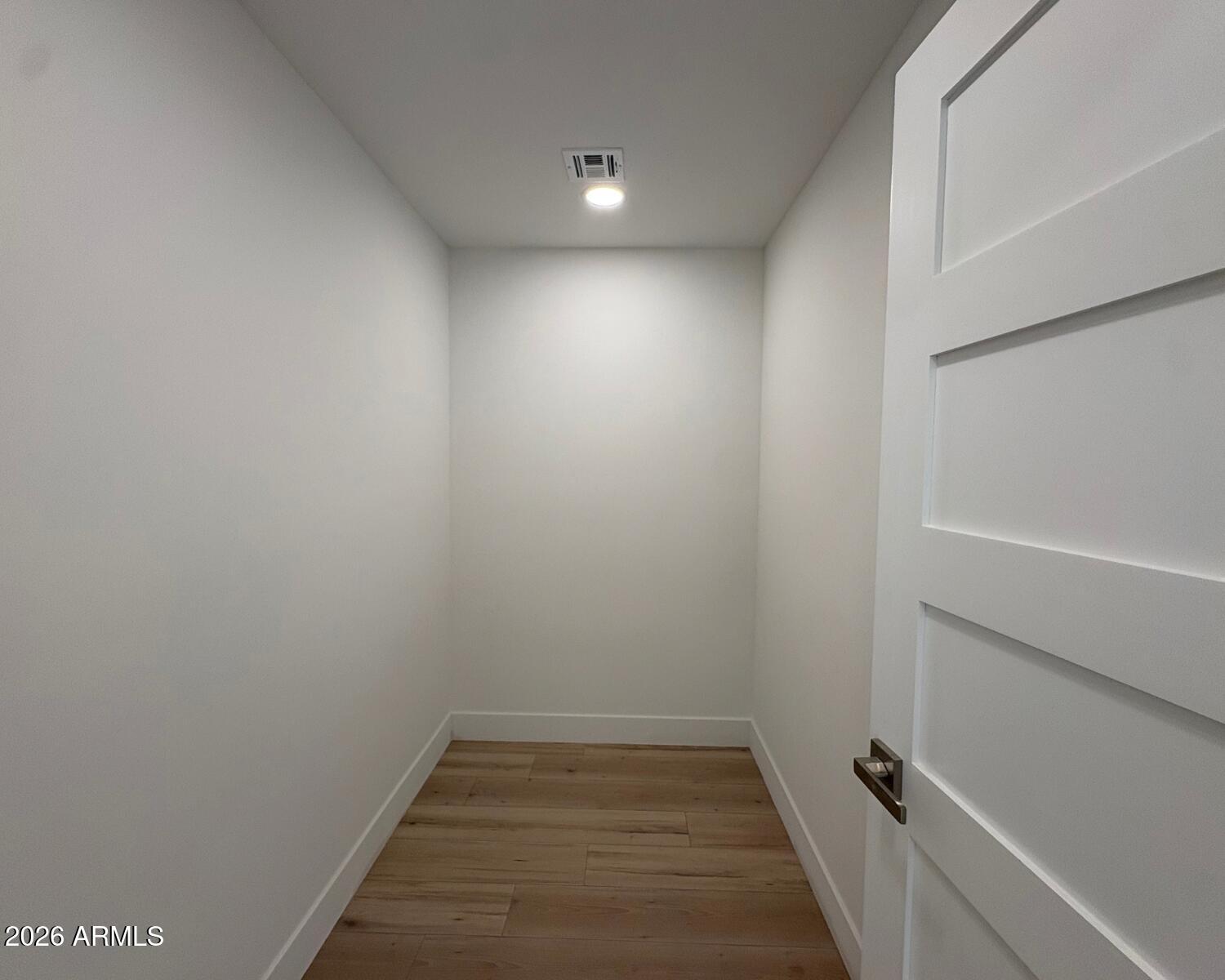 7788 E MAIN Street 1016