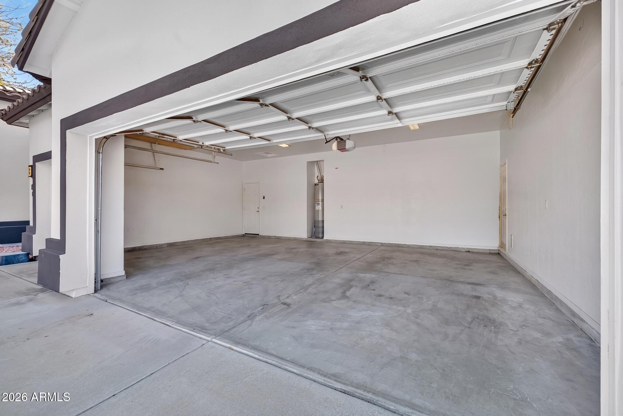 89 E ELGIN Street