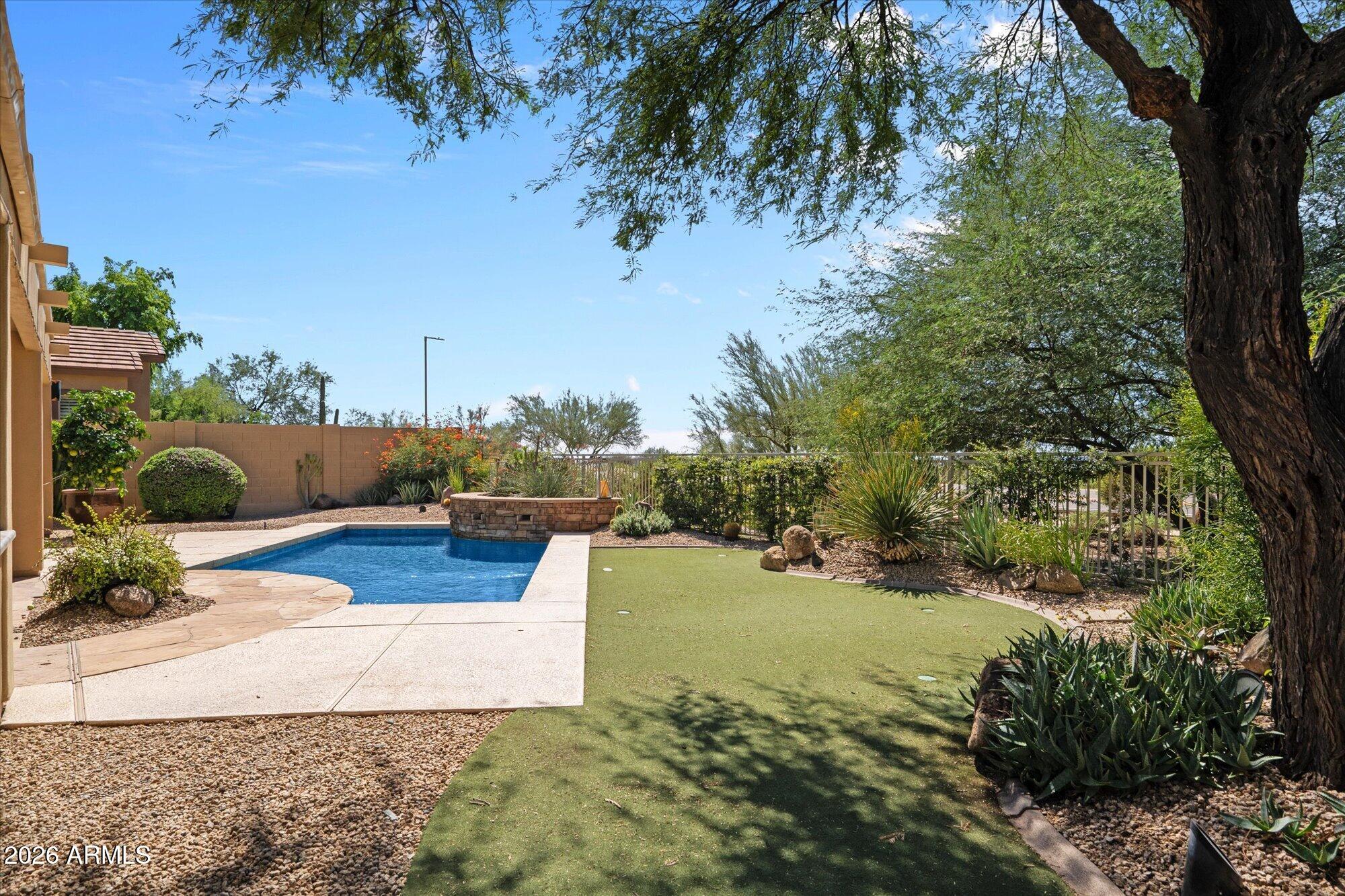 32644 N 40TH Place