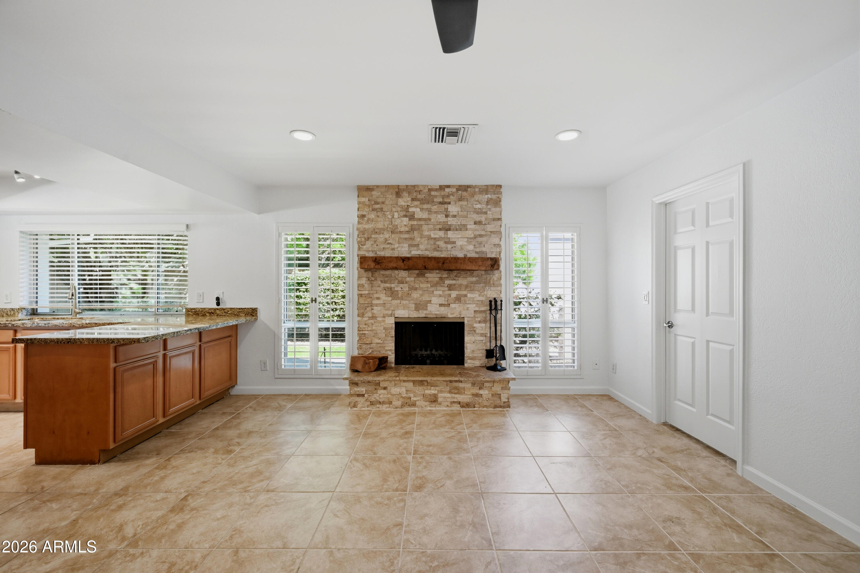 8218 E Lippizan Trail