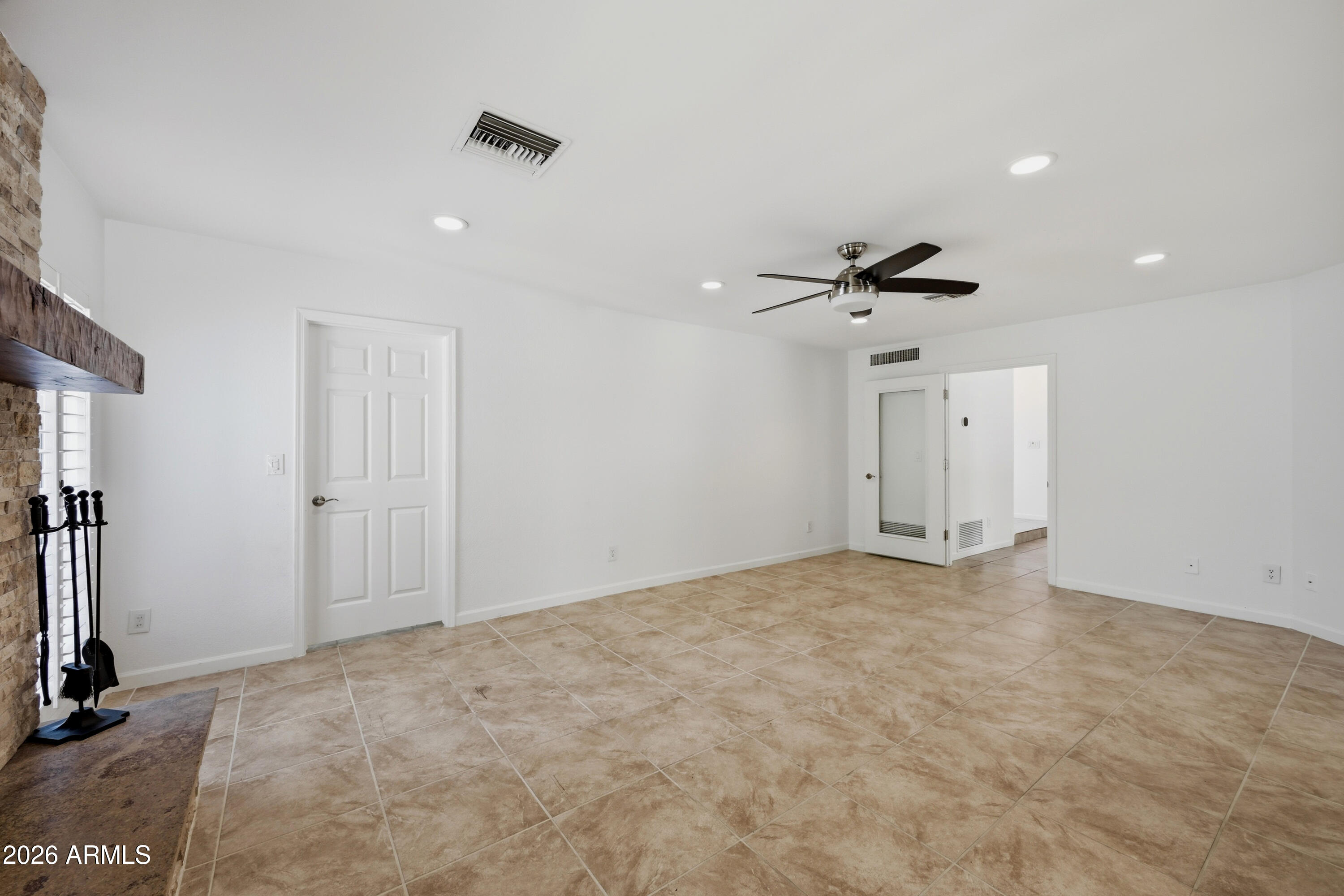 8218 E Lippizan Trail