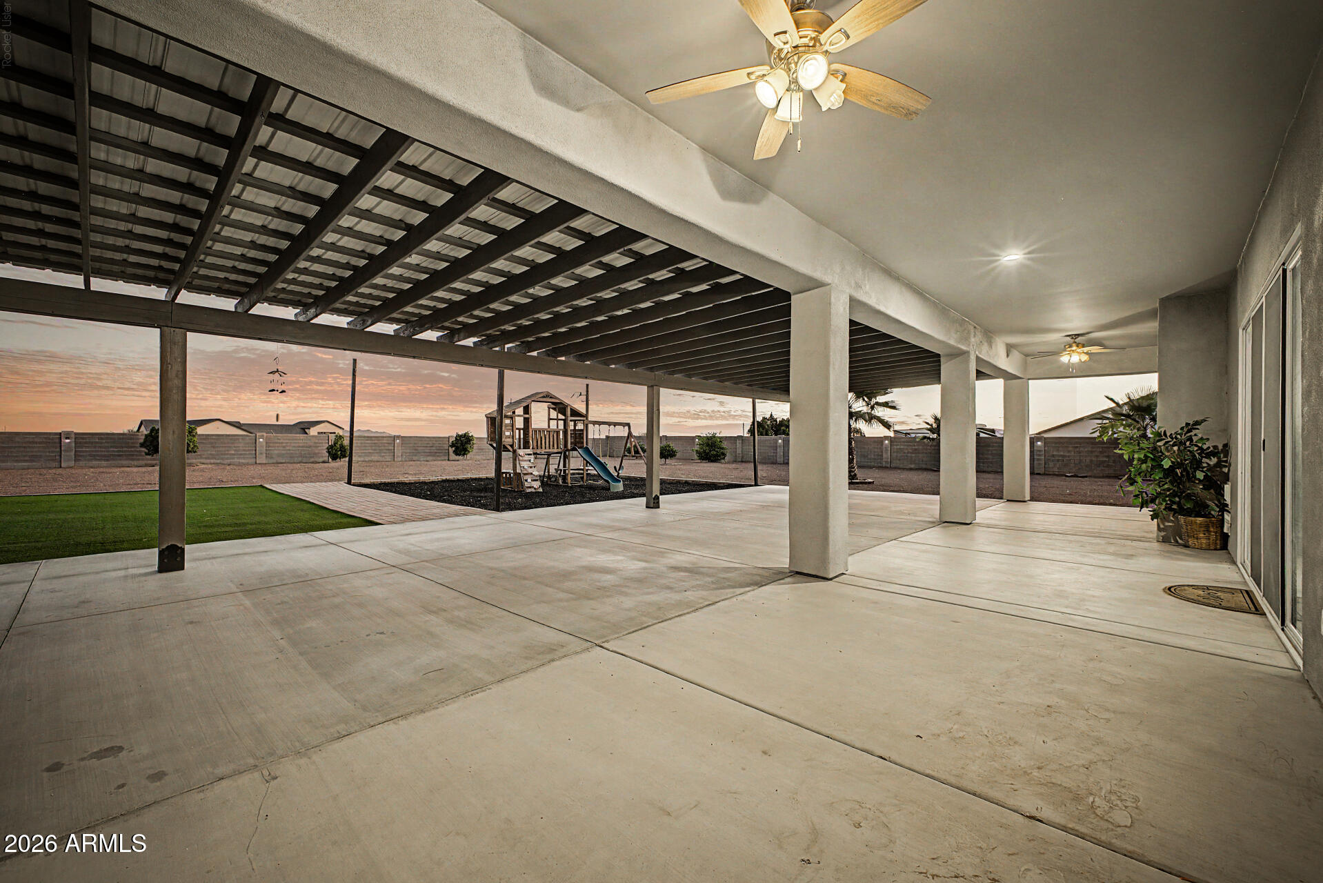 10265 W APPALOOSA Trail