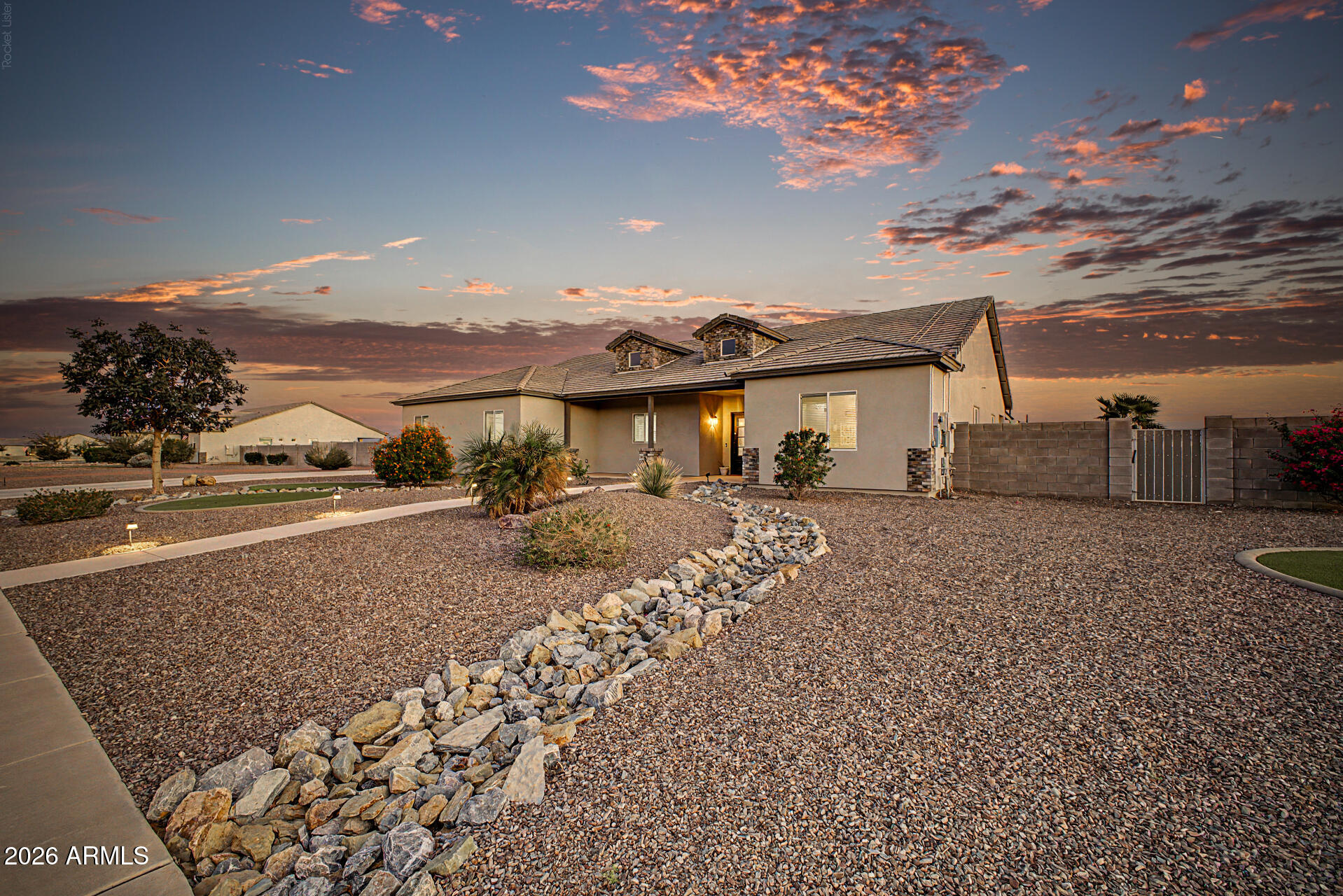 10265 W APPALOOSA Trail