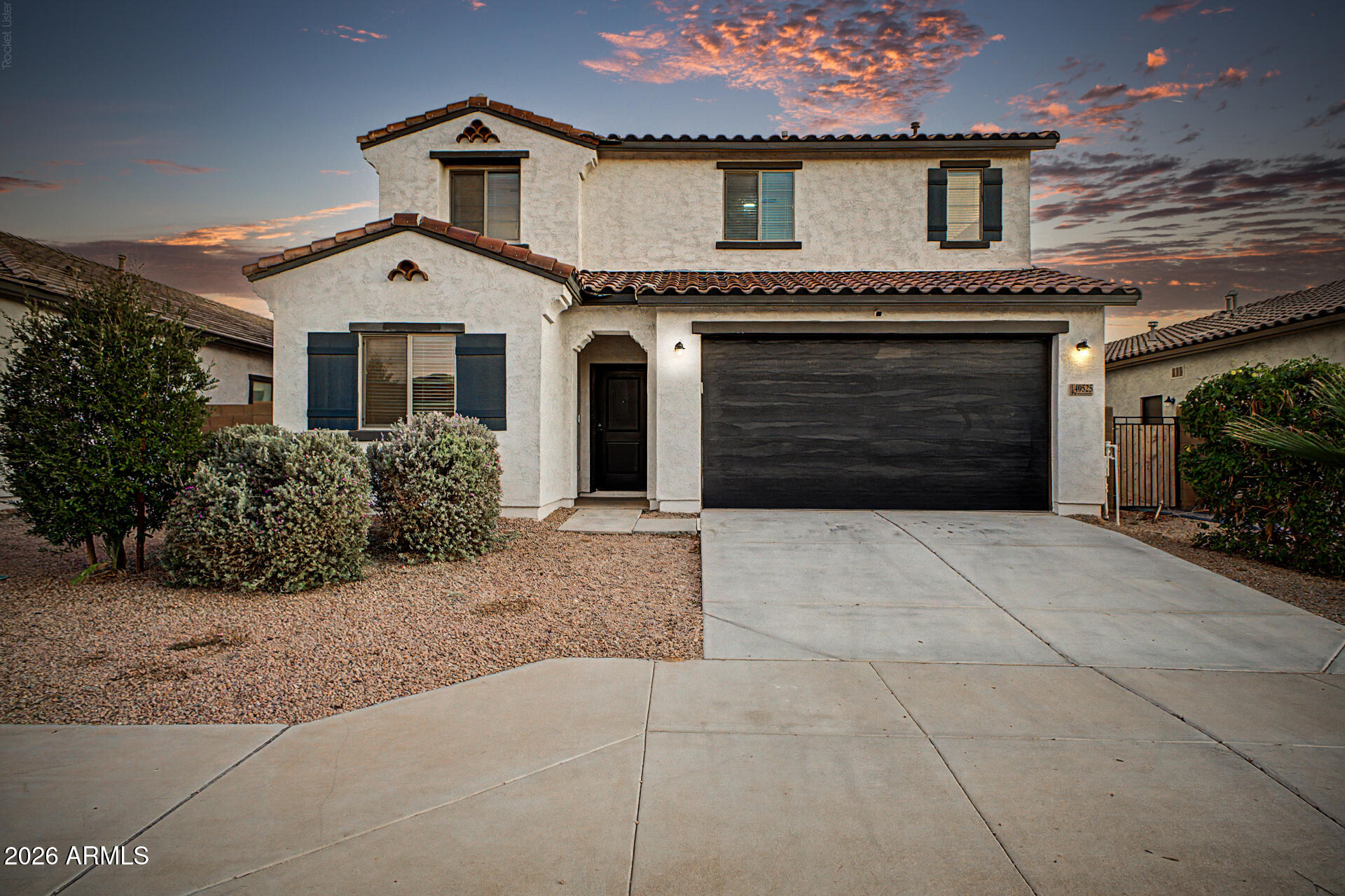 40525 W CHAMBERS Drive