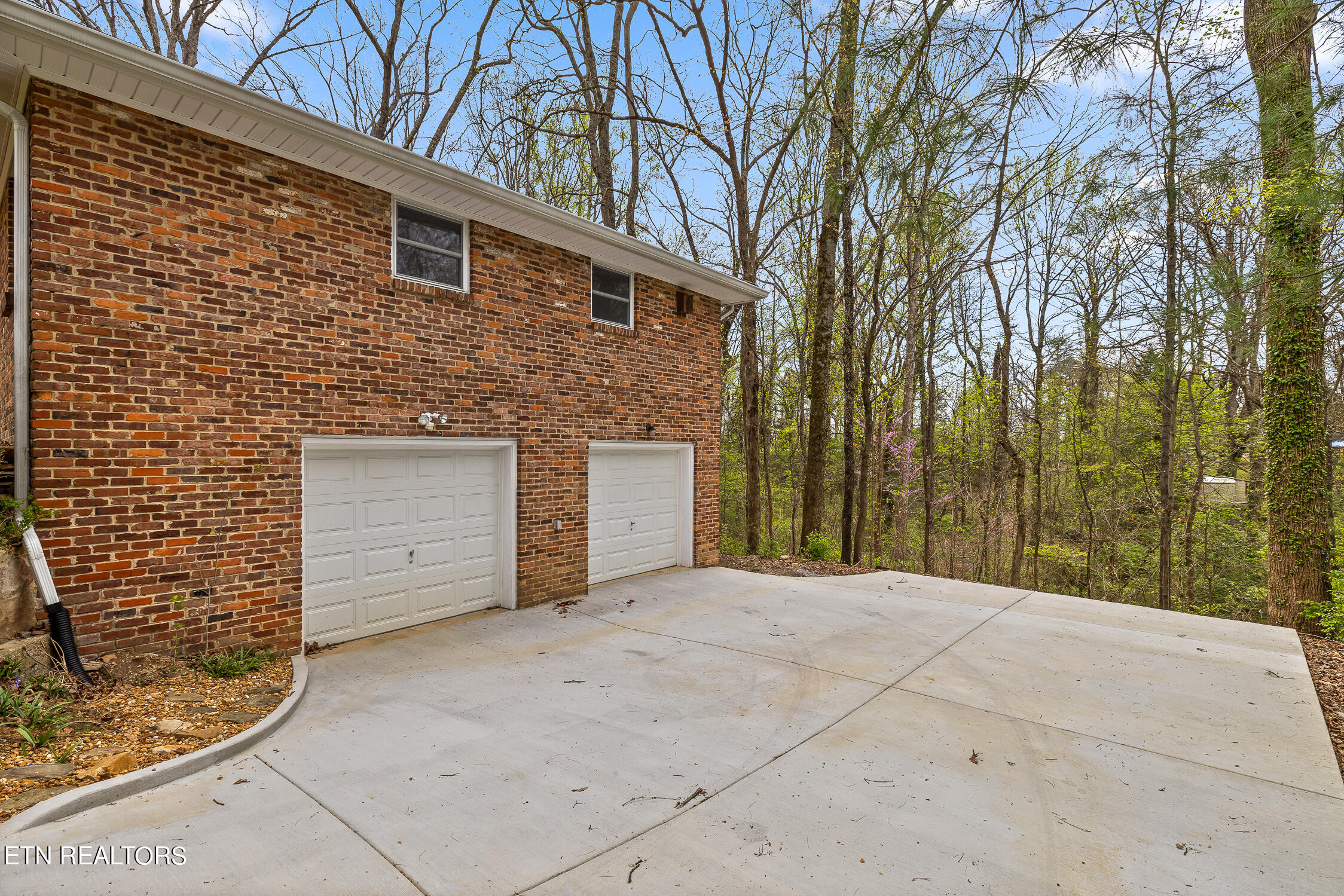 103 Golf Drive