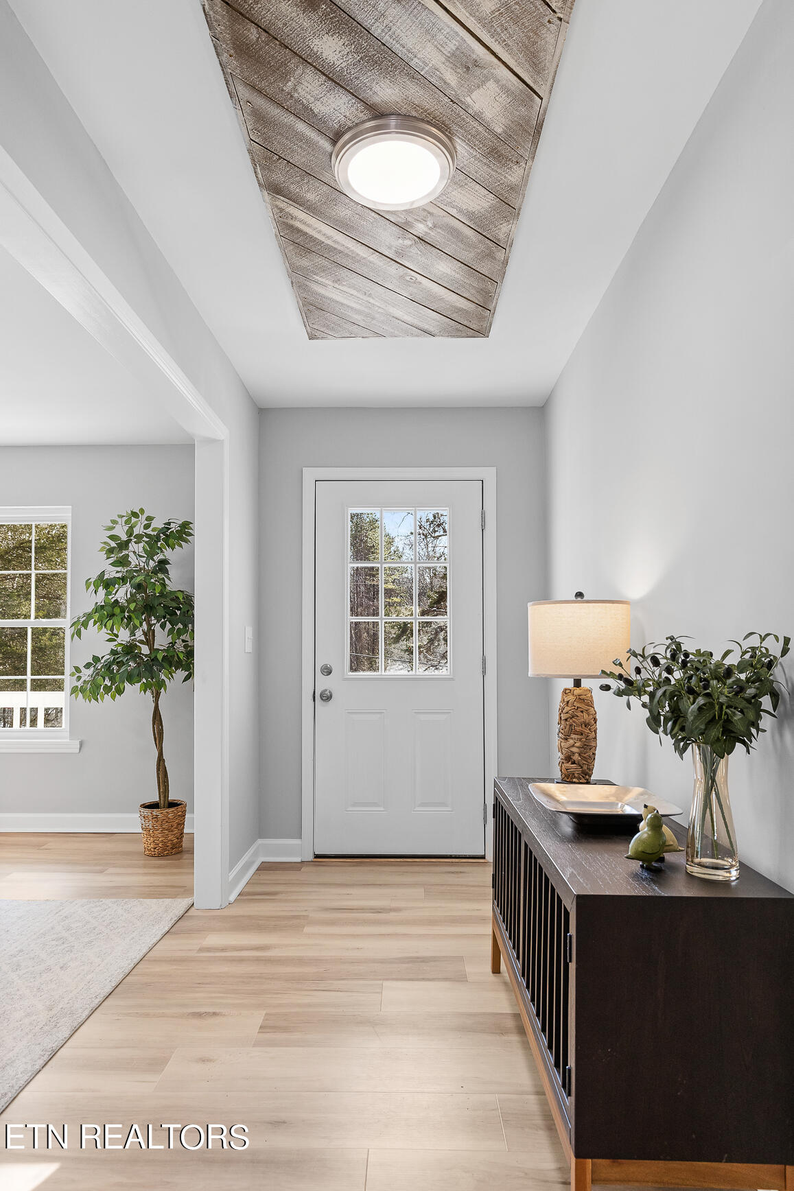6209 Morning Glory Drive