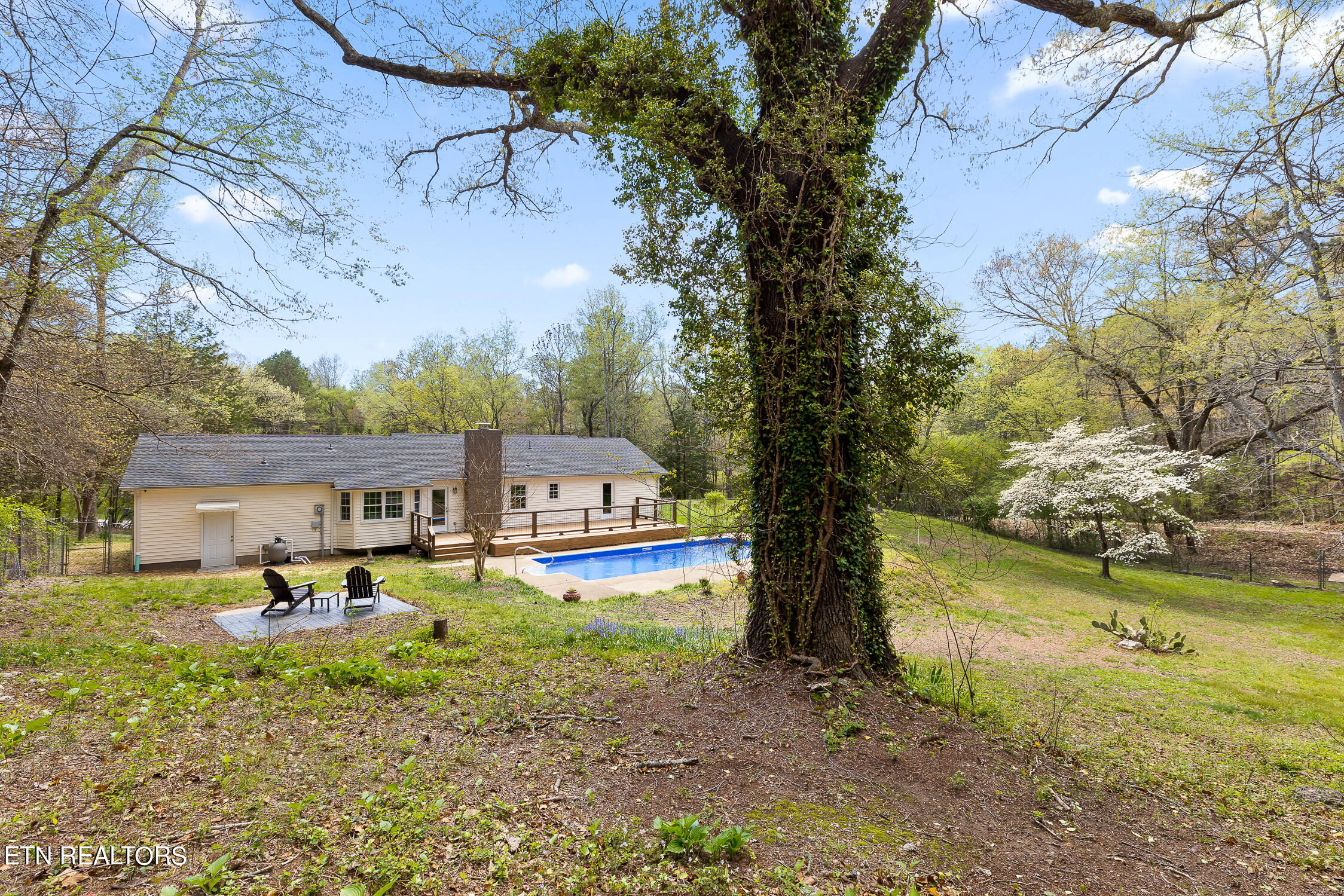 6209 Morning Glory Drive