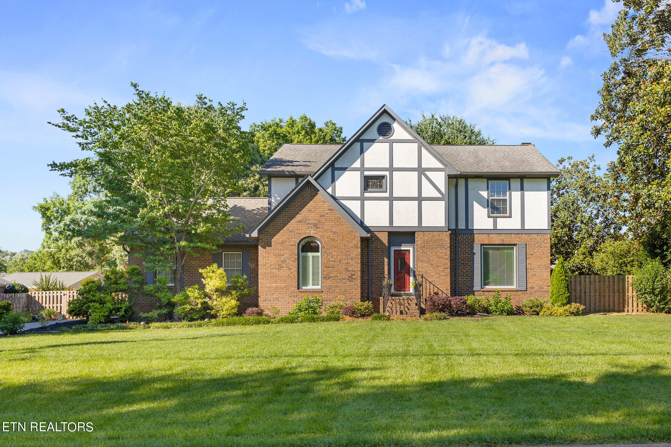 101 NW Blueberry Hill Rd