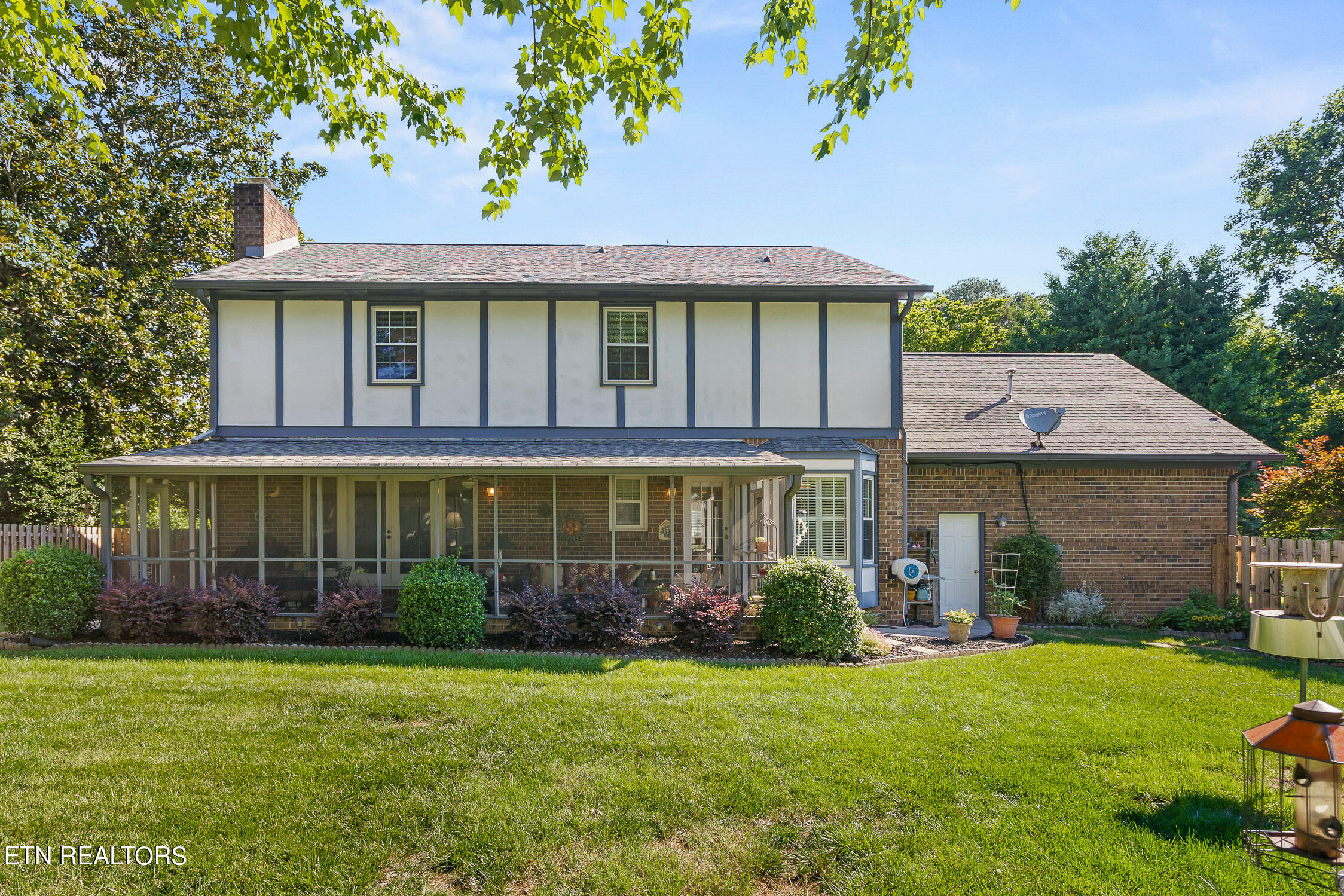 101 NW Blueberry Hill Rd