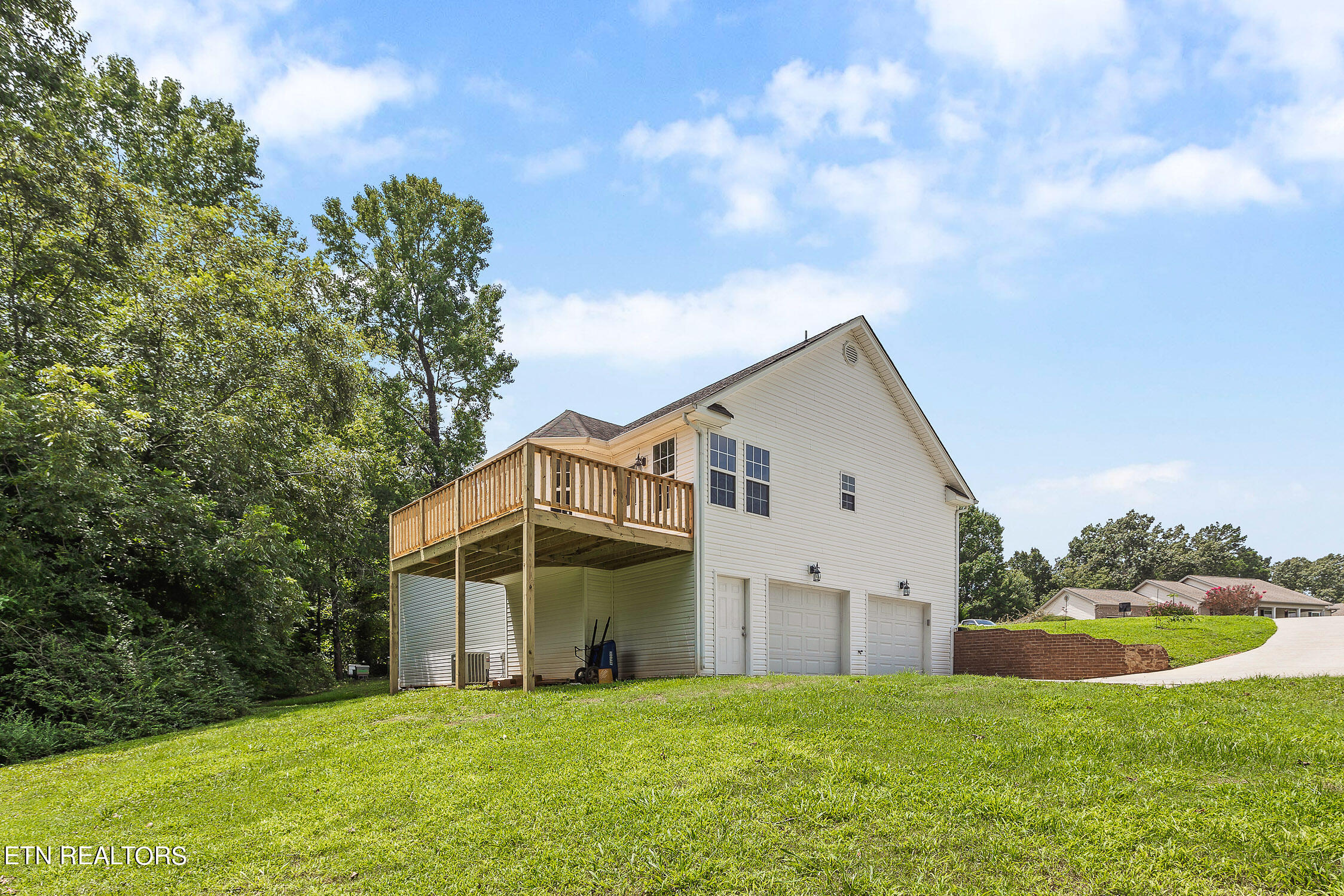 188 SE Sagefield Drive
